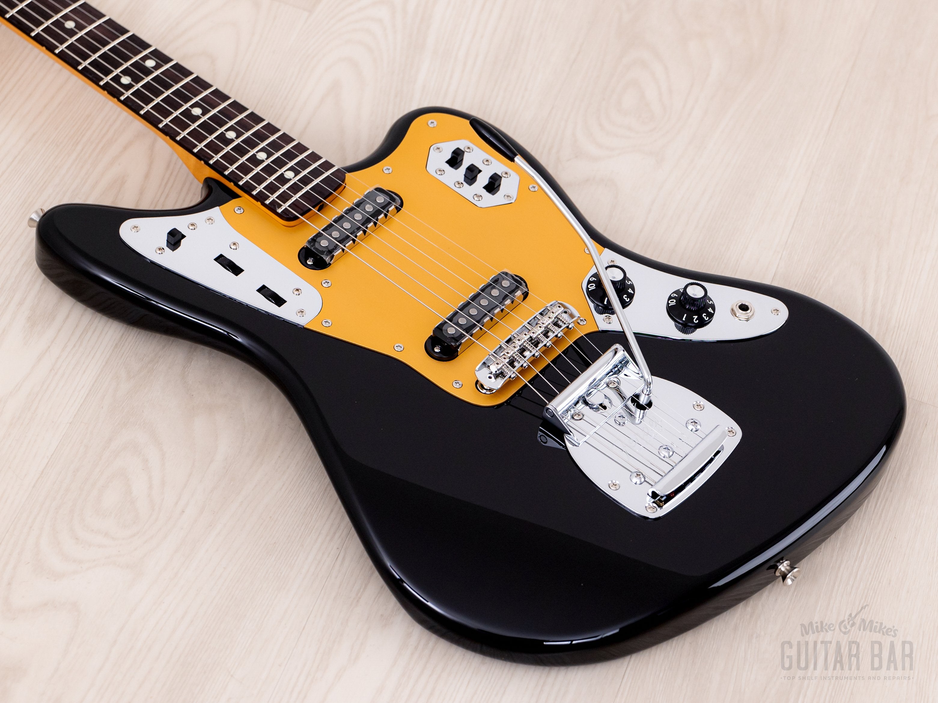2024 Fender Traditional II 60s Jaguar Black w/ Gold Guard, Ishibashi F