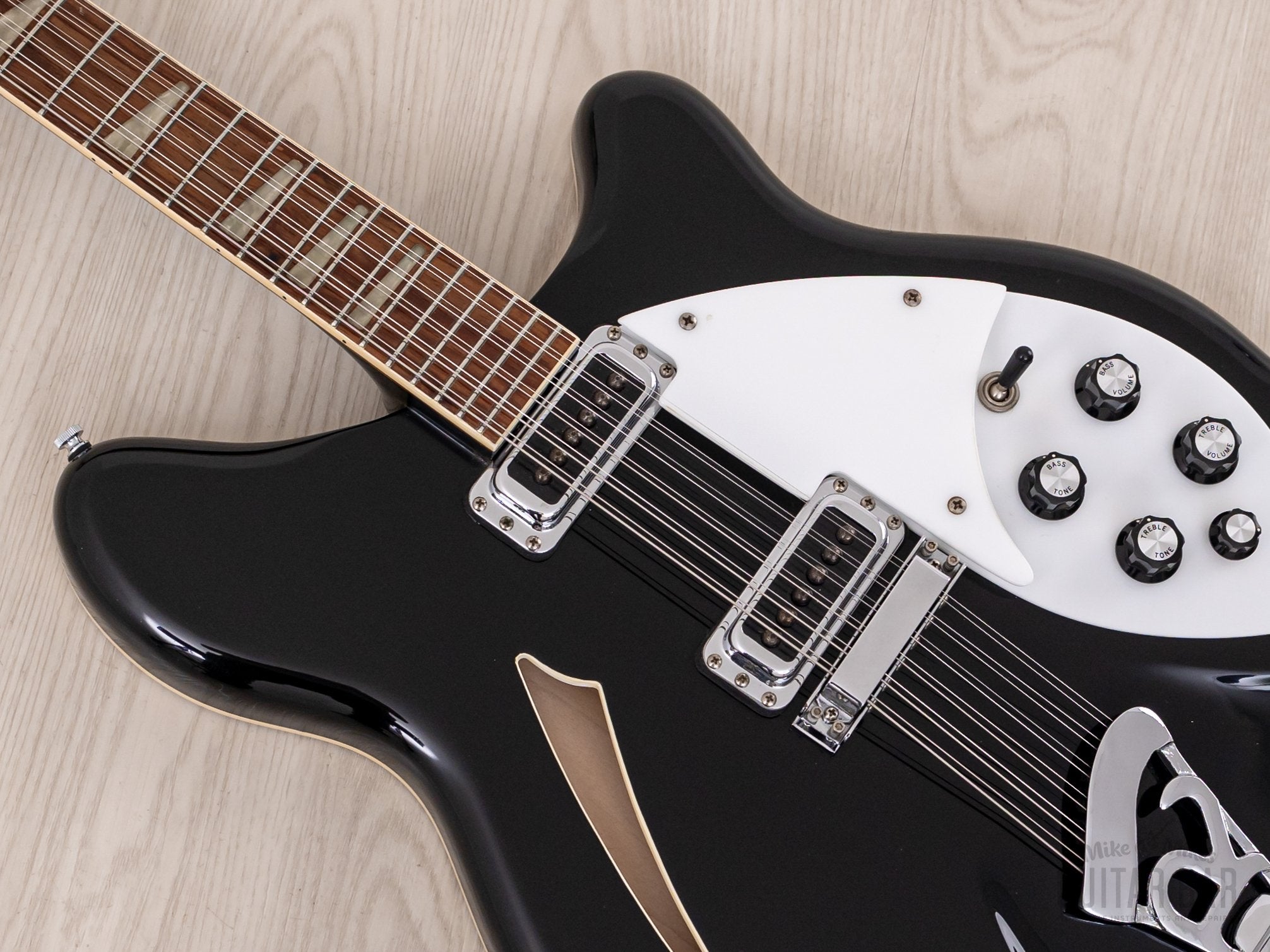 1990 Rickenbacker 360/12 Jetglo 12 String Electric Guitar Near-Mint w/ Case & Tags