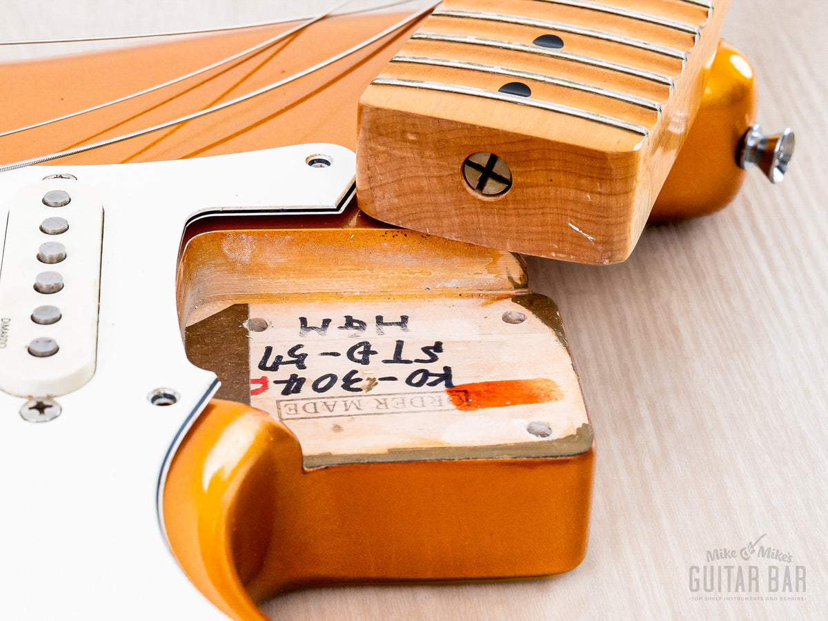 1991 Fender Order Made Yngwie Malmsteen Strat Gold, neck pocket, Order Made stamps