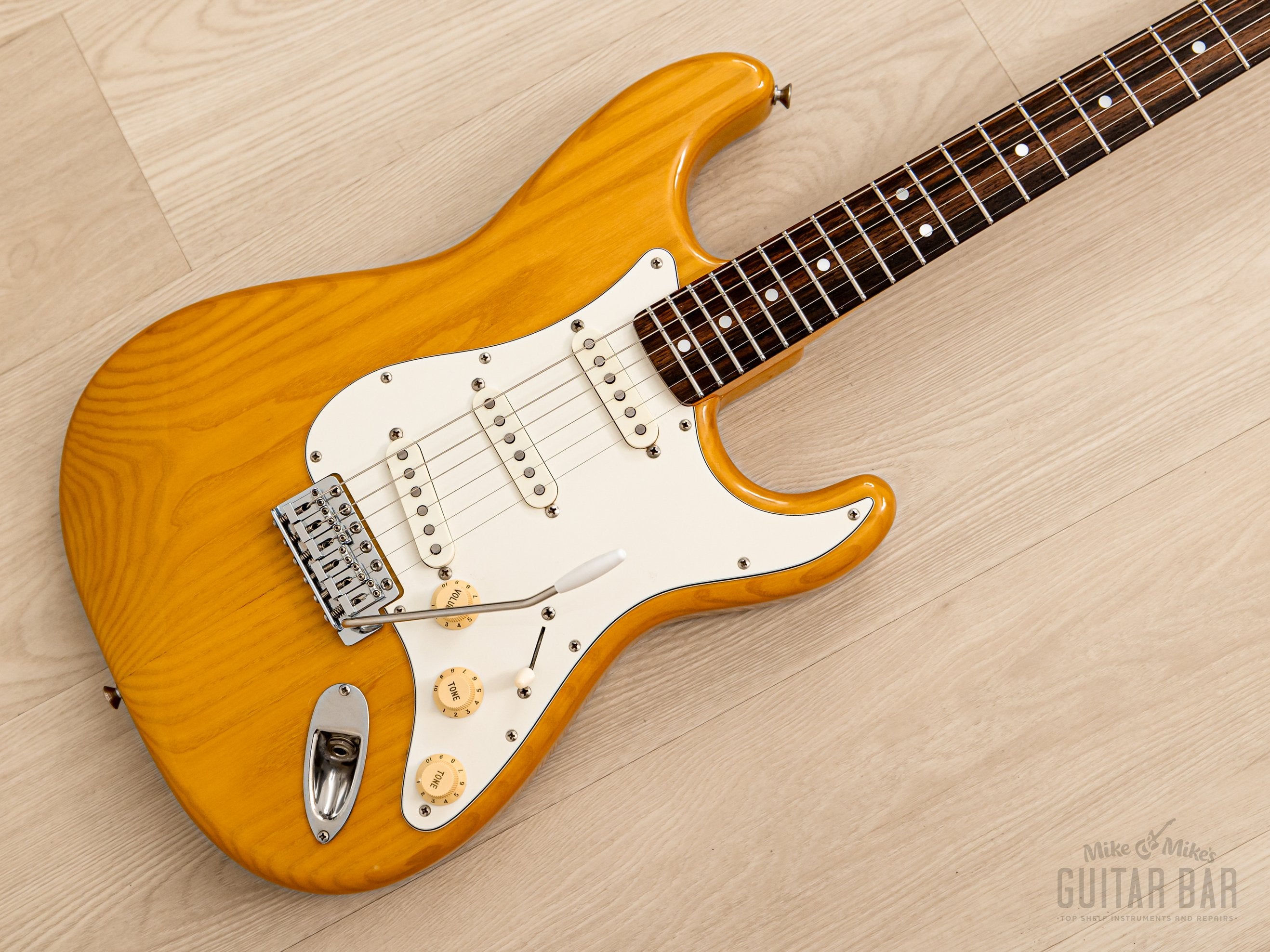 1986 Fender '72 Stratocaster ST72-115 Natural Ash, Near-Mint w/ USA Pickups  & Case, Japan MIJ Fujigen