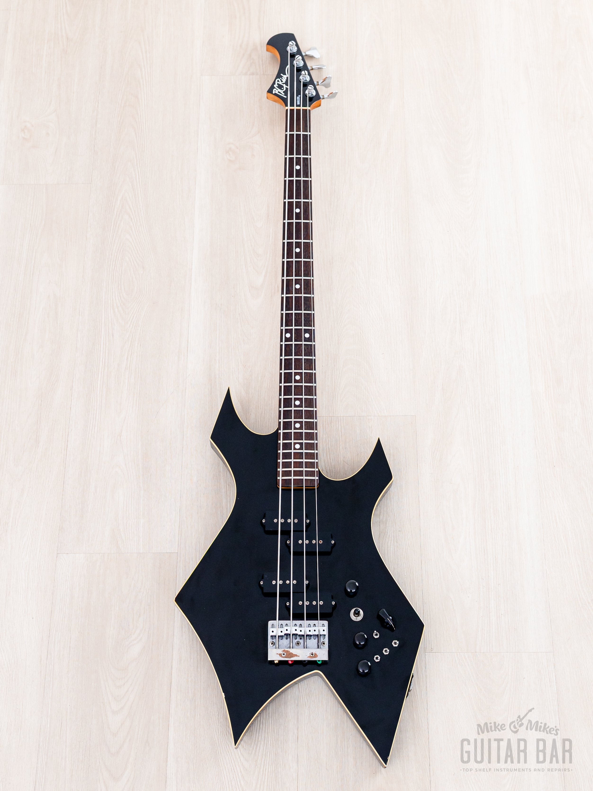 1987 B.C. Rich NJ Series Warlock Bass Black w/ Active Electronics, Jap