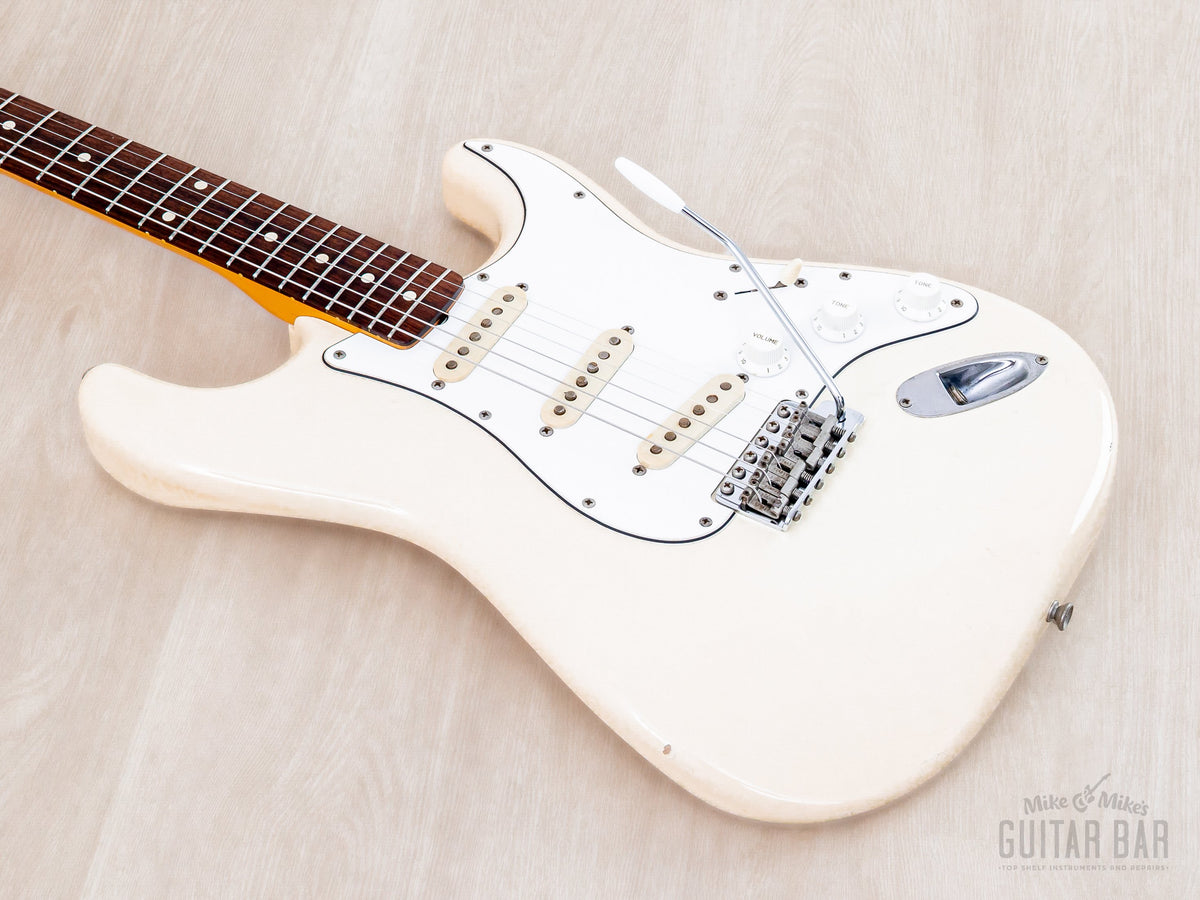 Body and neck angled from the treble side
