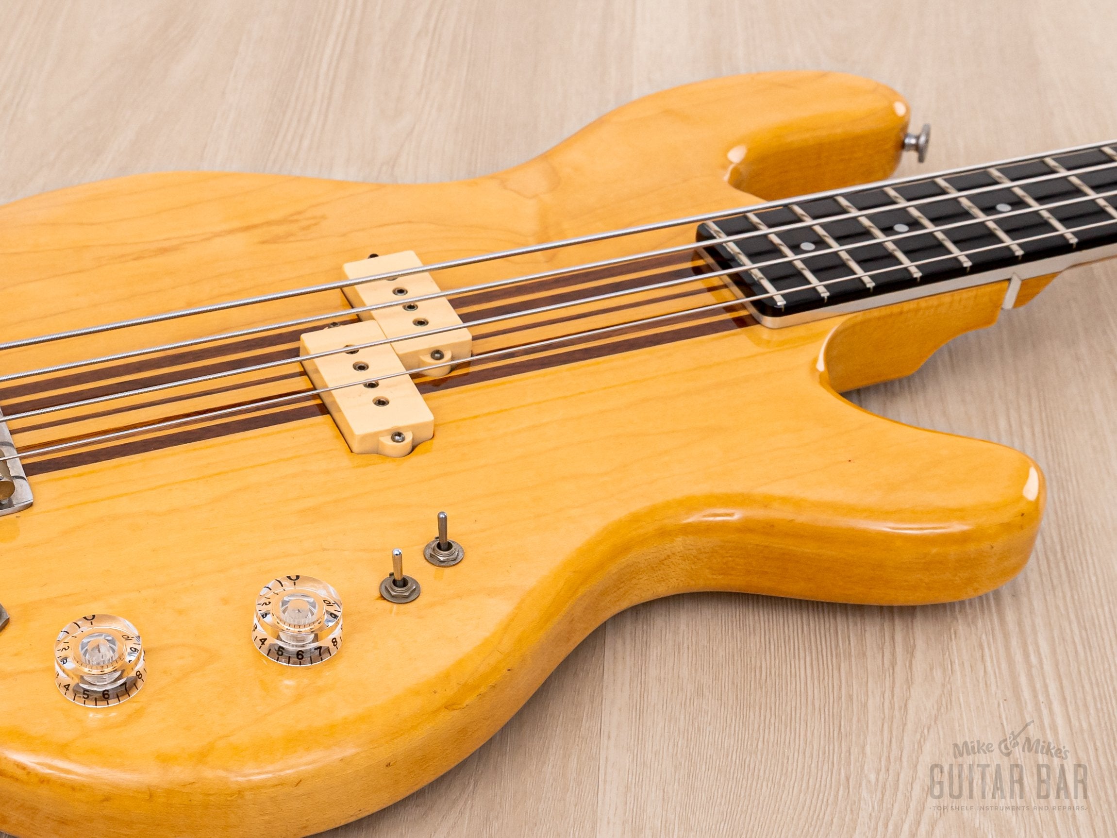 1979 Kramer DMZ 4000 Vintage Aluminum Neck Bass Natural w/ Case