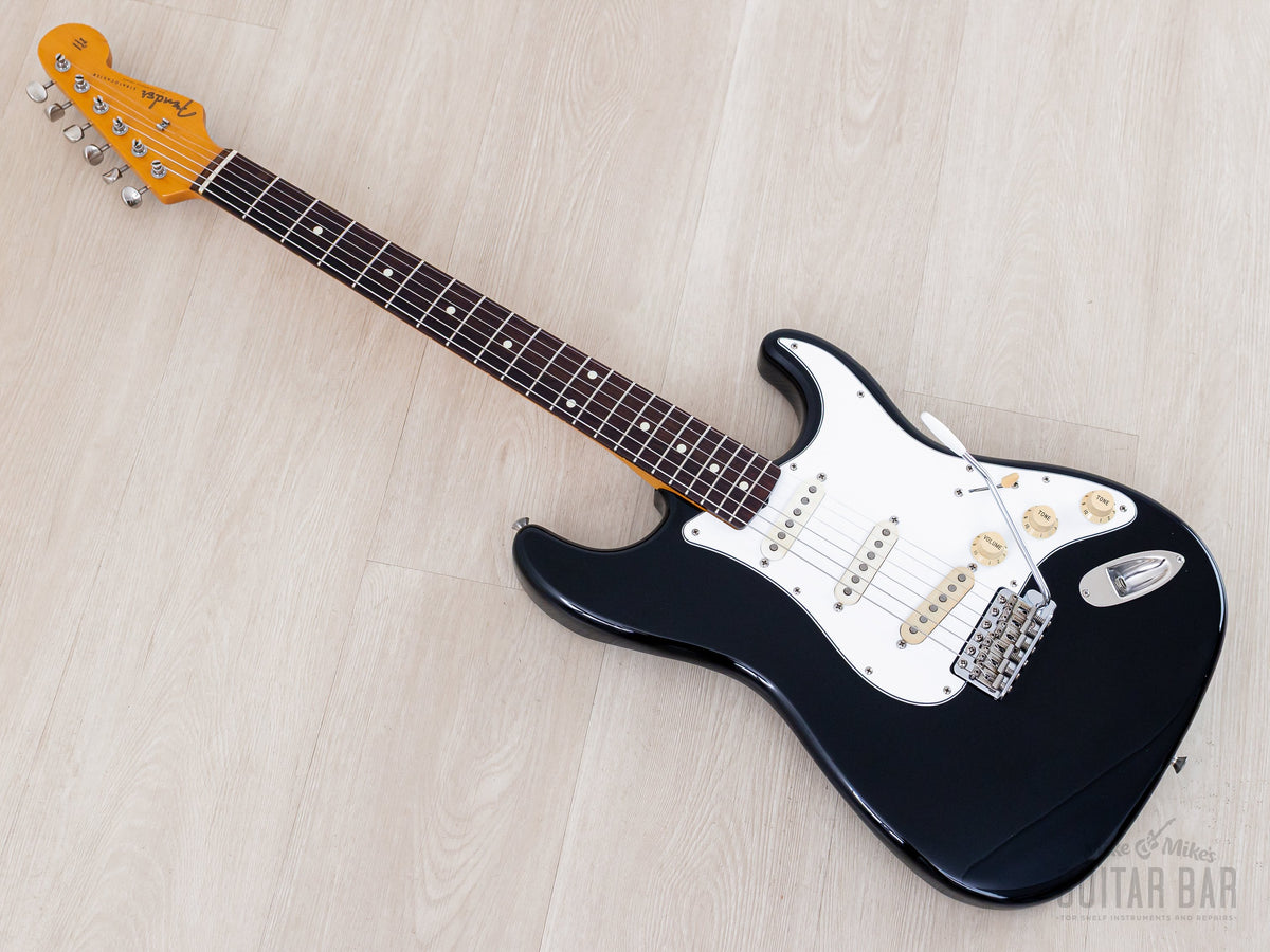 Neck and body angled view