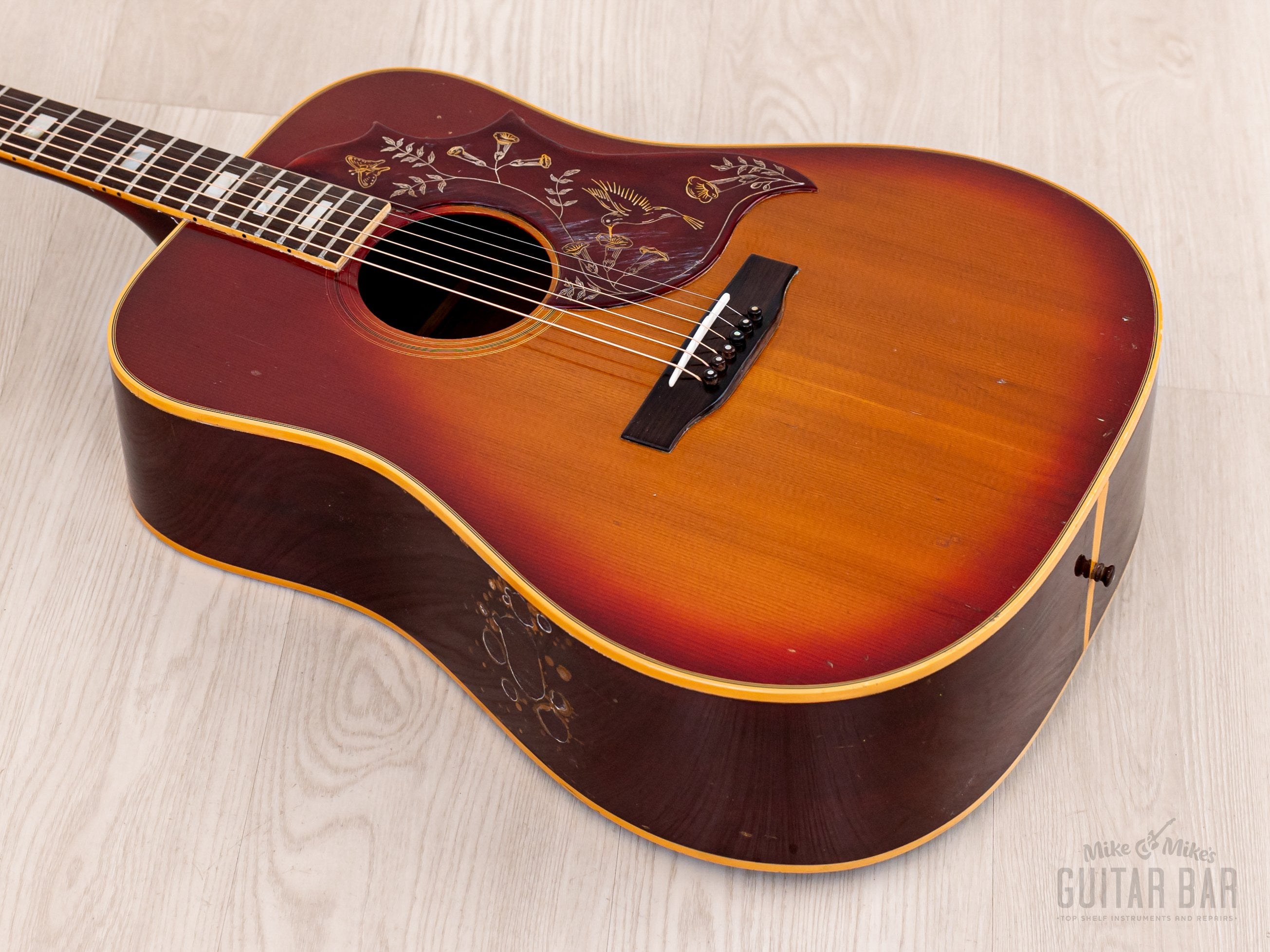 1976 Gibson Hummingbird Custom Vintage Dreadnought Acoustic Guitar Sunburst w/ Case