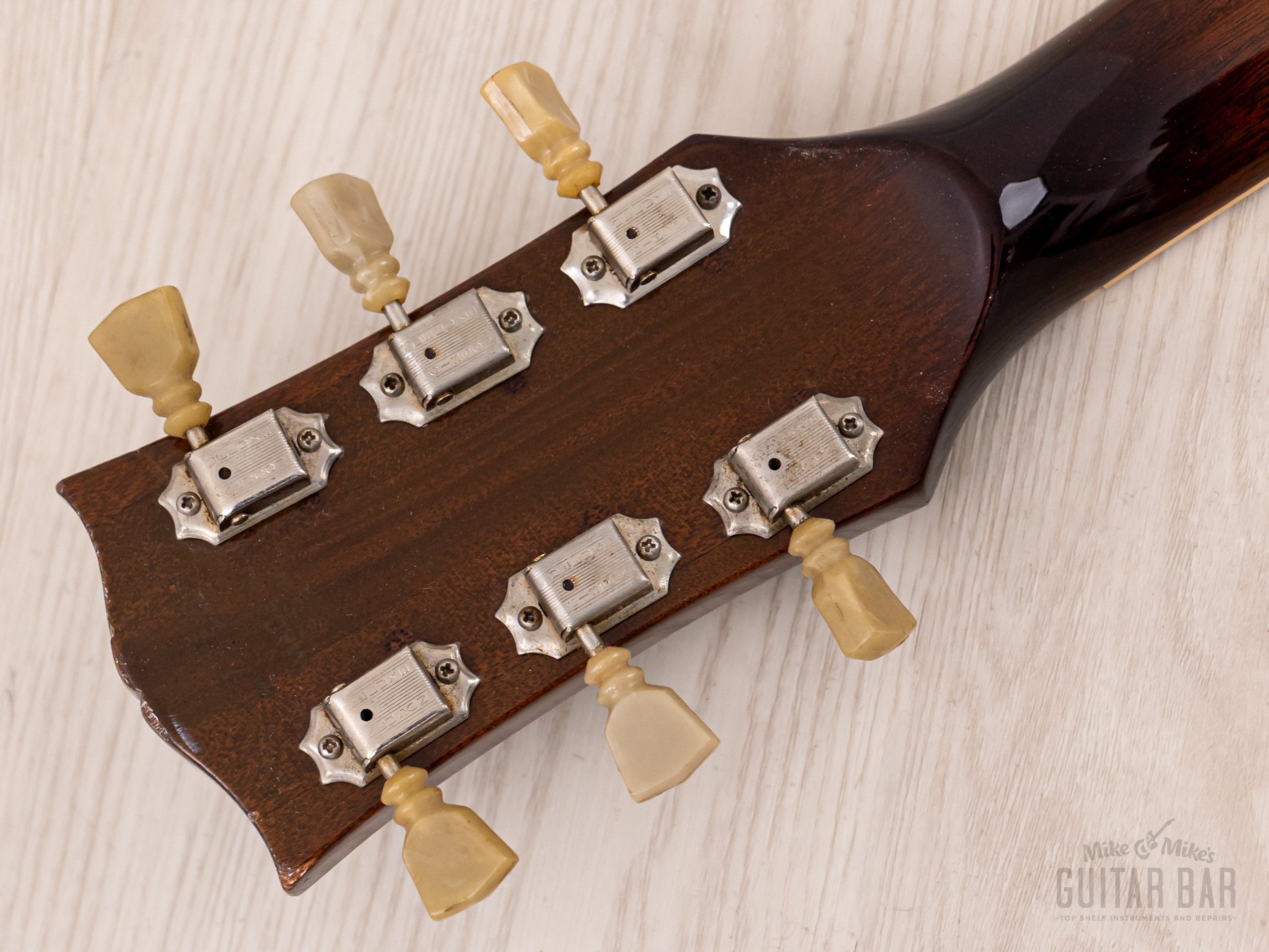 1973 Gibson Les Paul Deluxe Goldtop, Standard Conversion w/ DiMarzio Super Distortion & Case