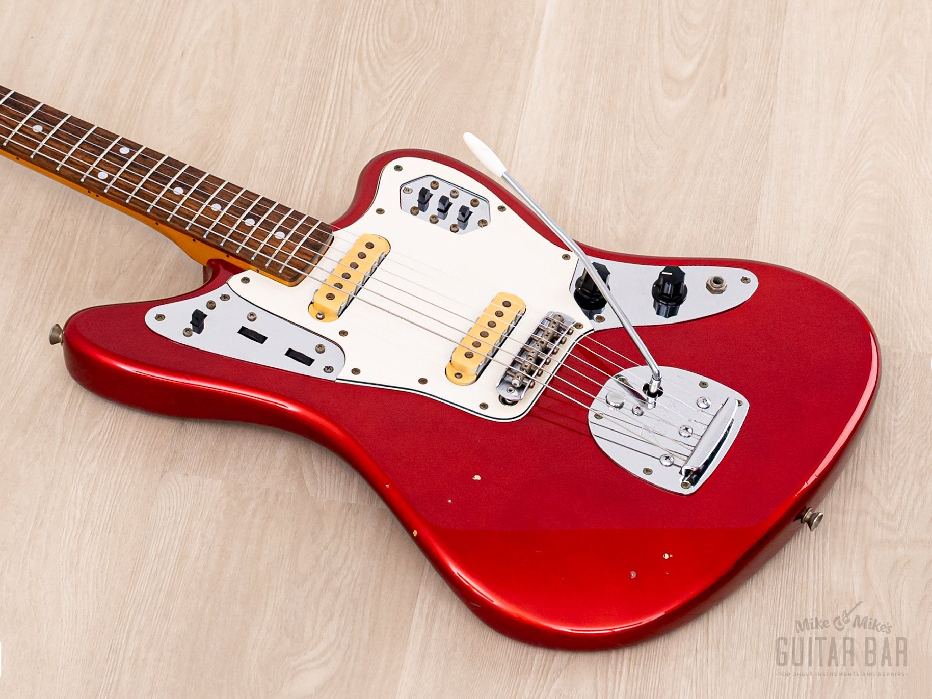 1999 Fender Jaguar '62 Vintage Reissue JG66-85 Candy Apple Red + Headstock, Japan CIJ