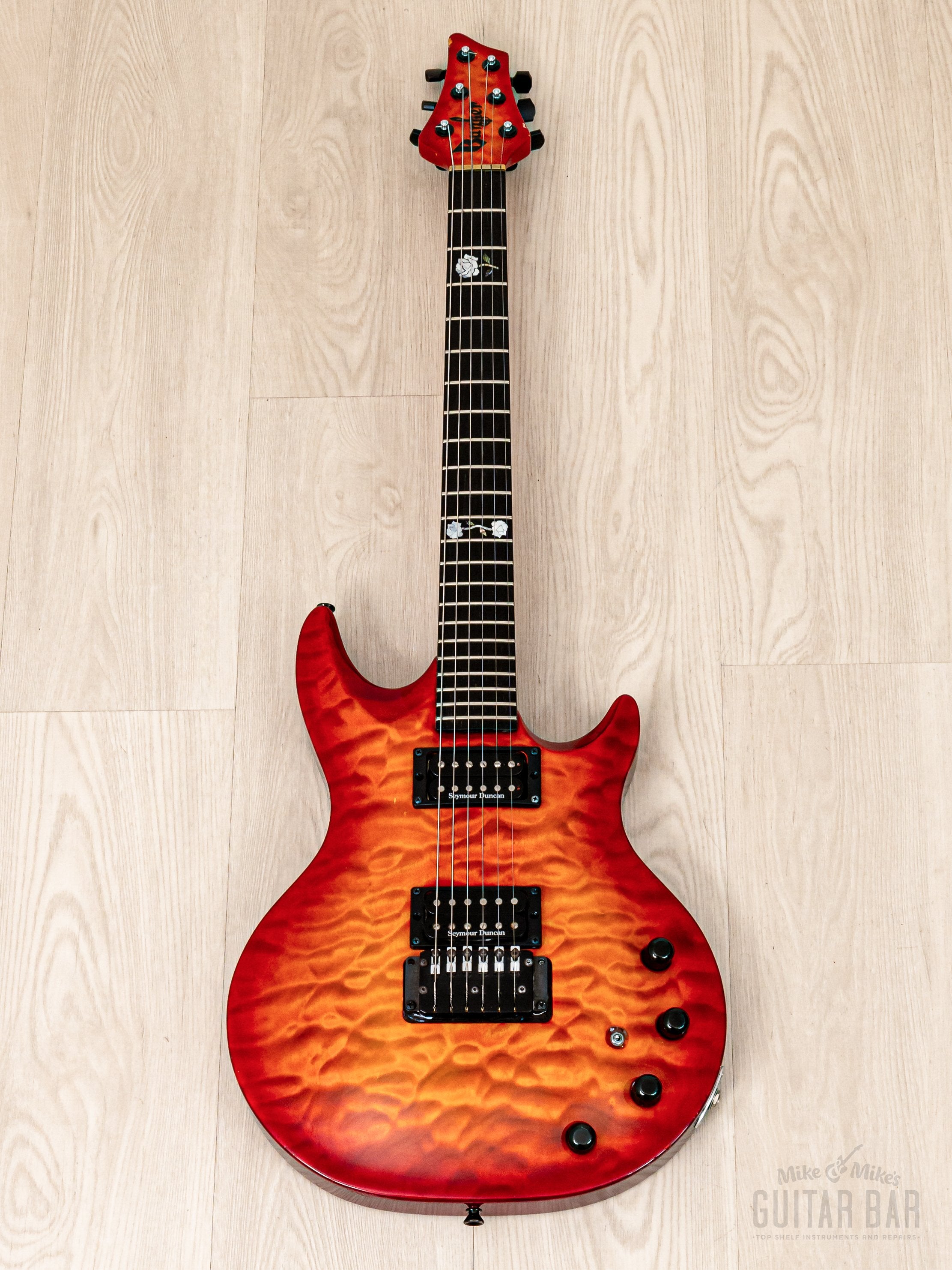 2000 Dave Bunker MVP Quilt Top Cherry Sunburst, 100% Original w/ Case