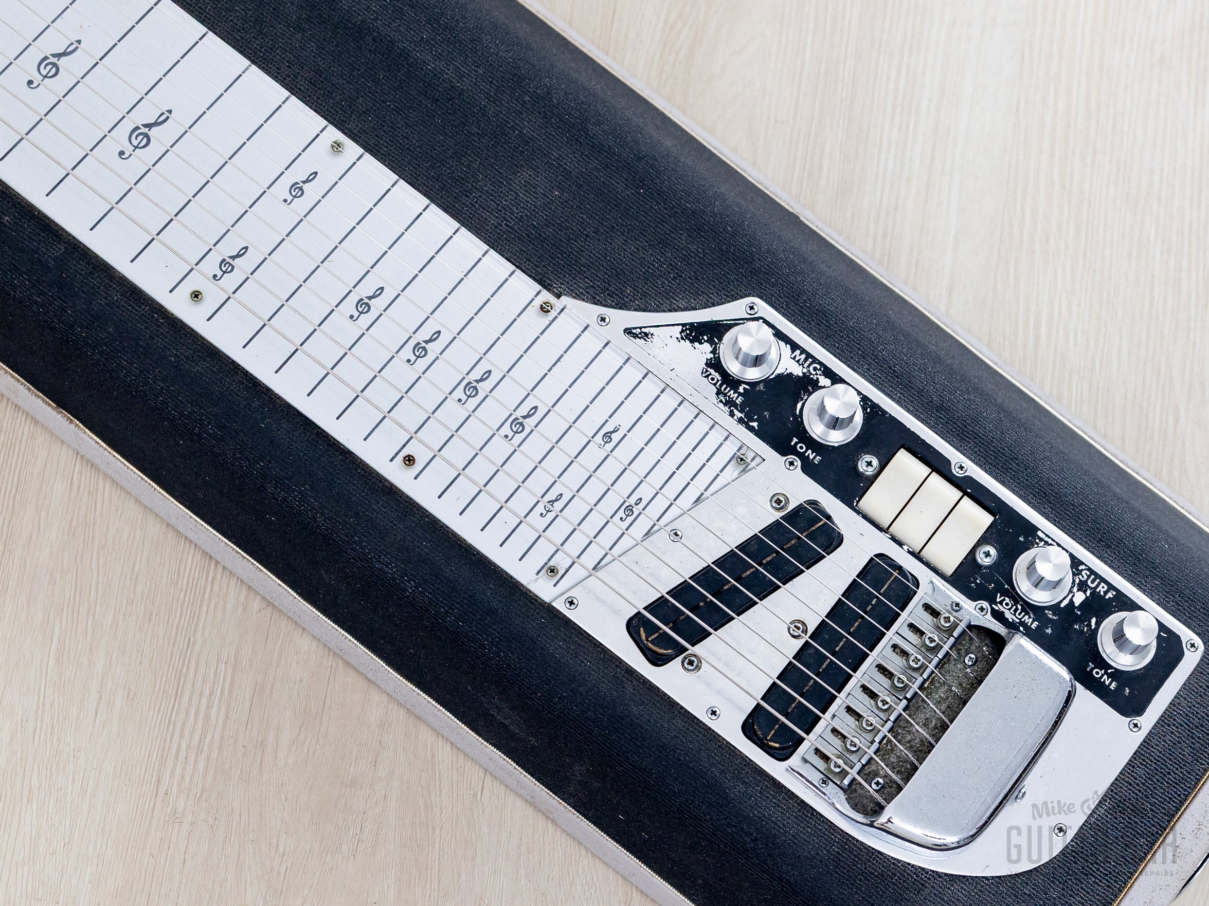 1967 Guyatone Surf Deluxe HG-208 Vintage 8-String Lap Steel w/ Active