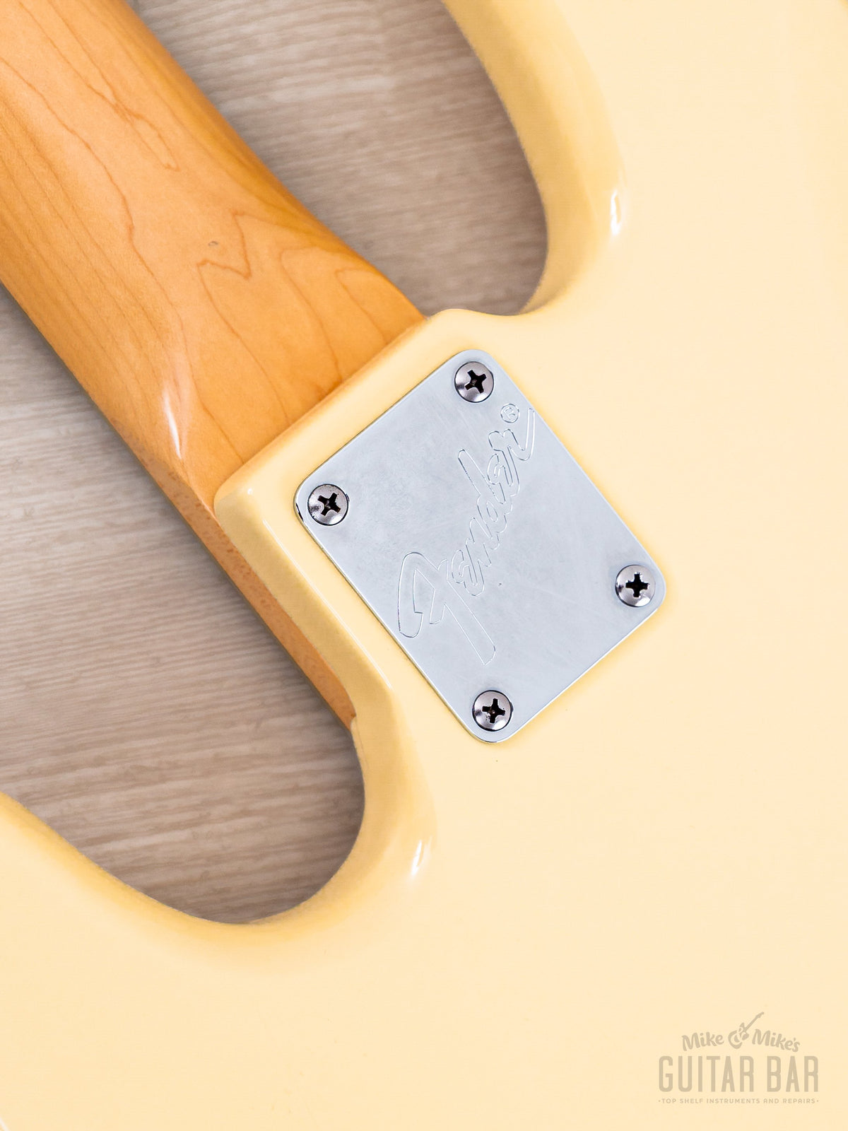 1997 Fender American Standard Jazz Bass Olympic White, neck plate close-up
