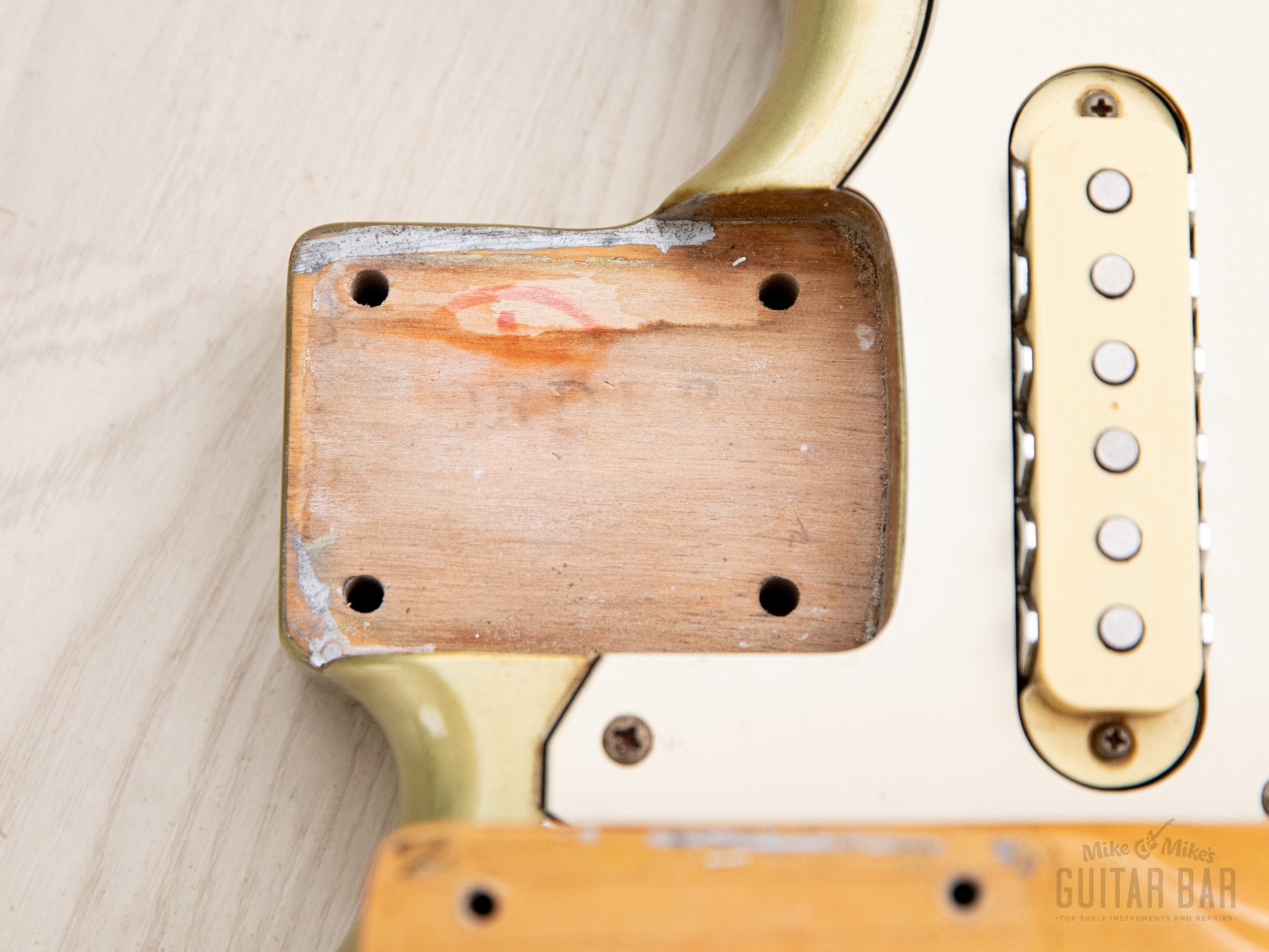 1993 Fender Order Made Jaguar '62 Vintage Reissue JG66 Shoreline Gold + Headstock w/ Case, Japan MIJ Fujigen