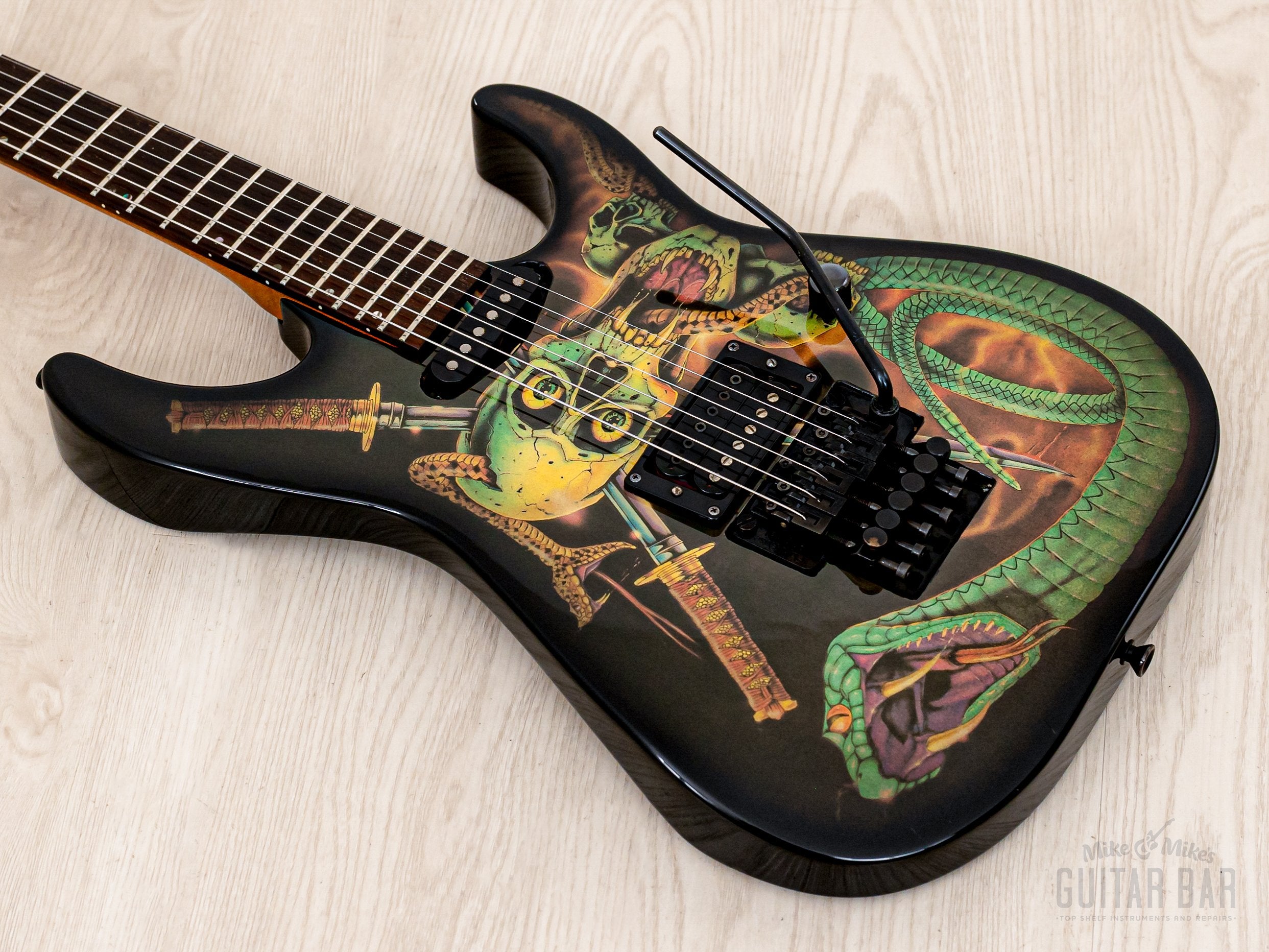 ギター ESP George Lynch Skulls&snakes 90 model 1990 ESP George Lynch Skull & Snakes Signature Model Haji