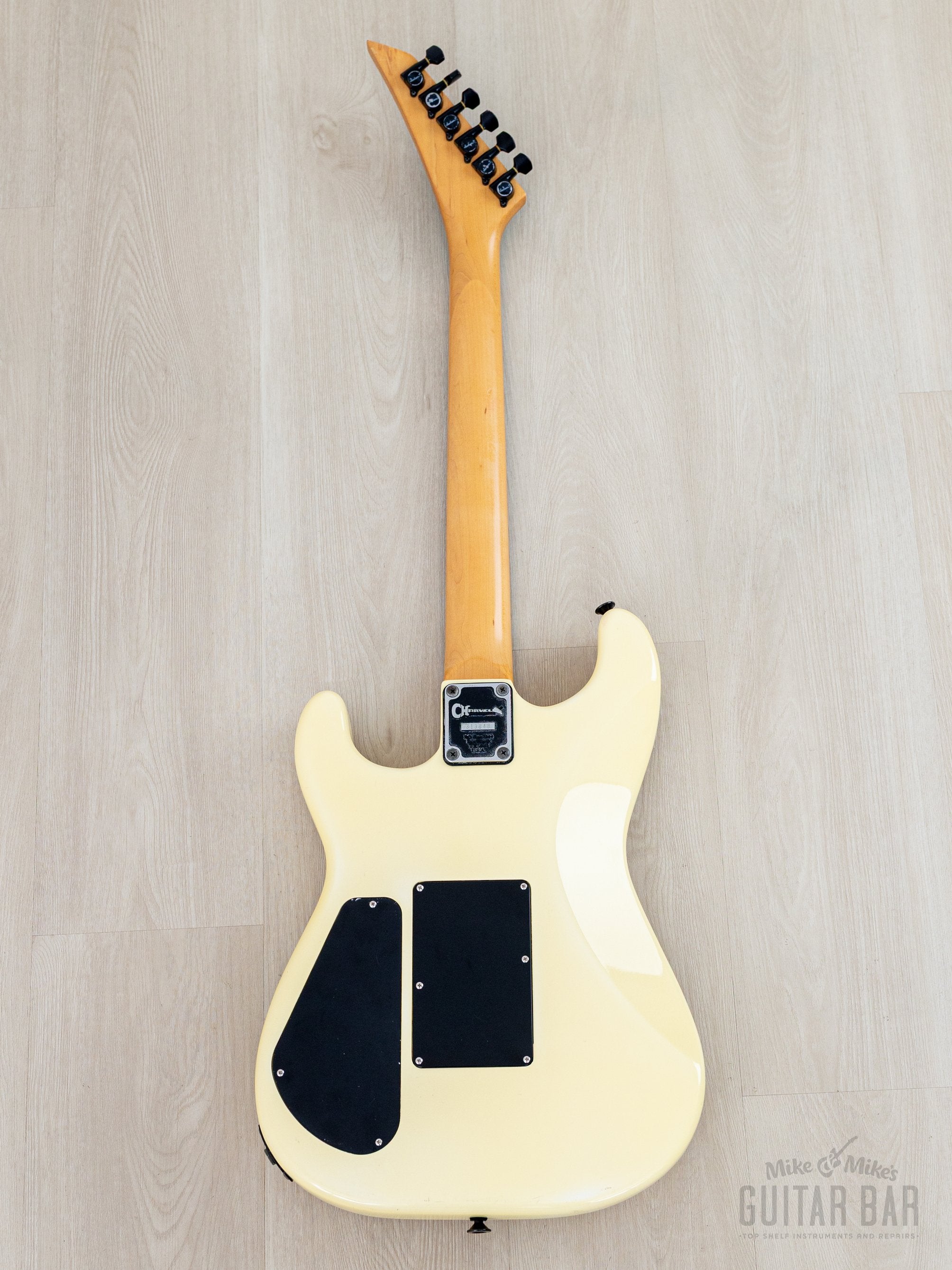 1980s Charvel by Jackson Model 4 Superstrat SSH Vintage Guitar Pearl W