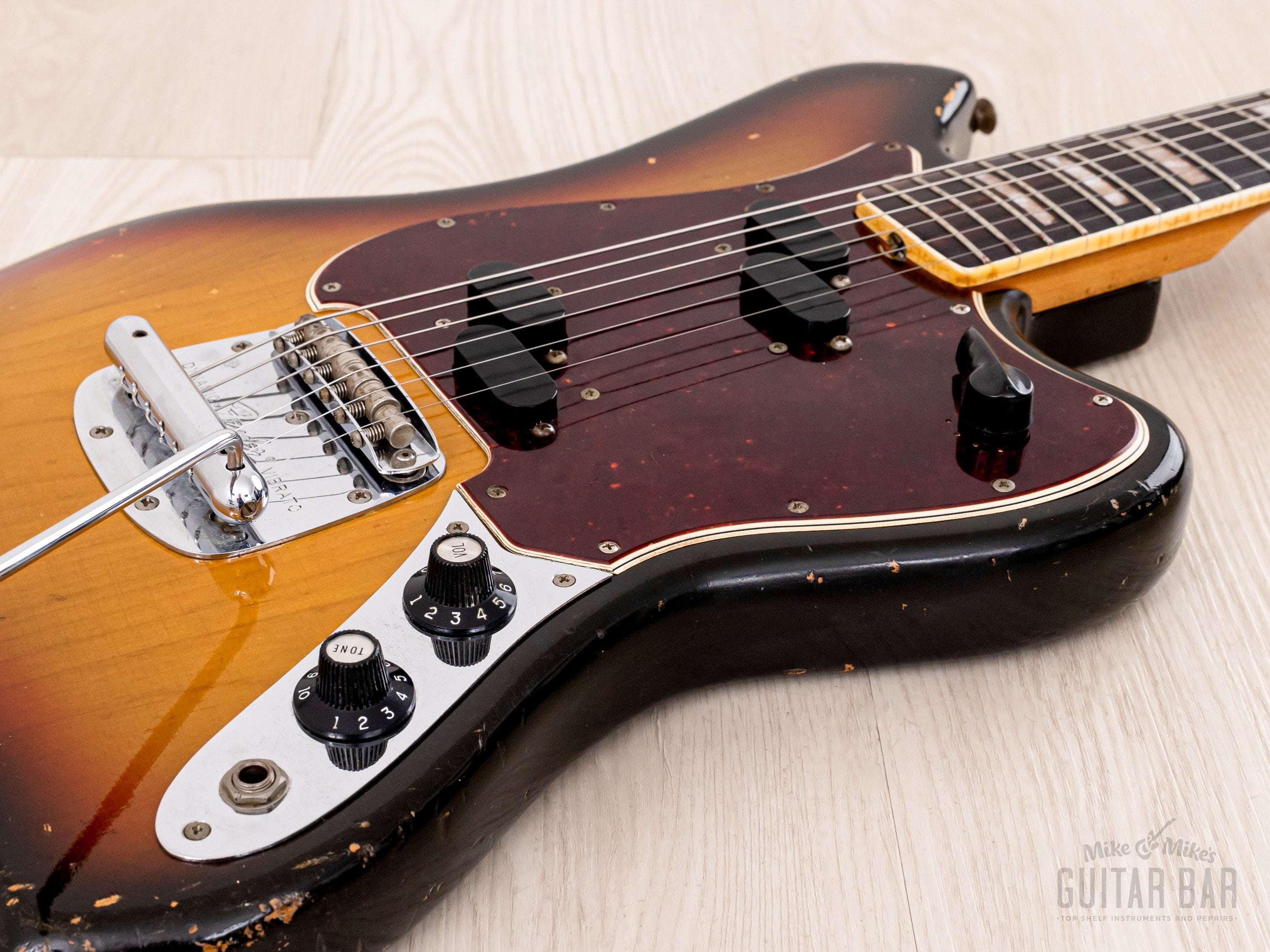 1969 Fender Custom (Maverick) Vintage Offset Electric Guitar Sunburst 100% Original w/ Case, Electric XII