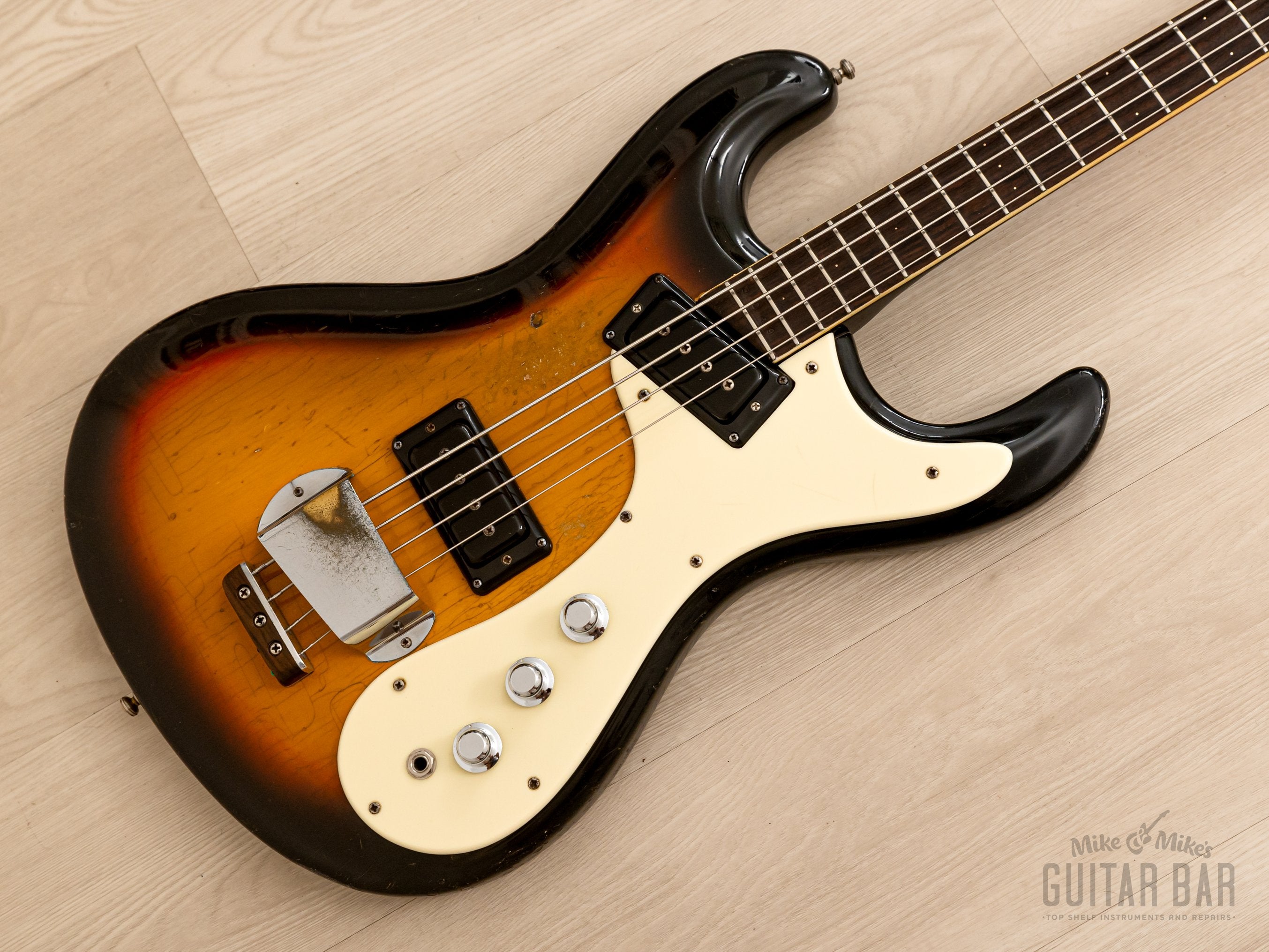 1965 Mosrite Ventures Model Vintage Short Scale Bass Two Pickup Sunburst w/ Case