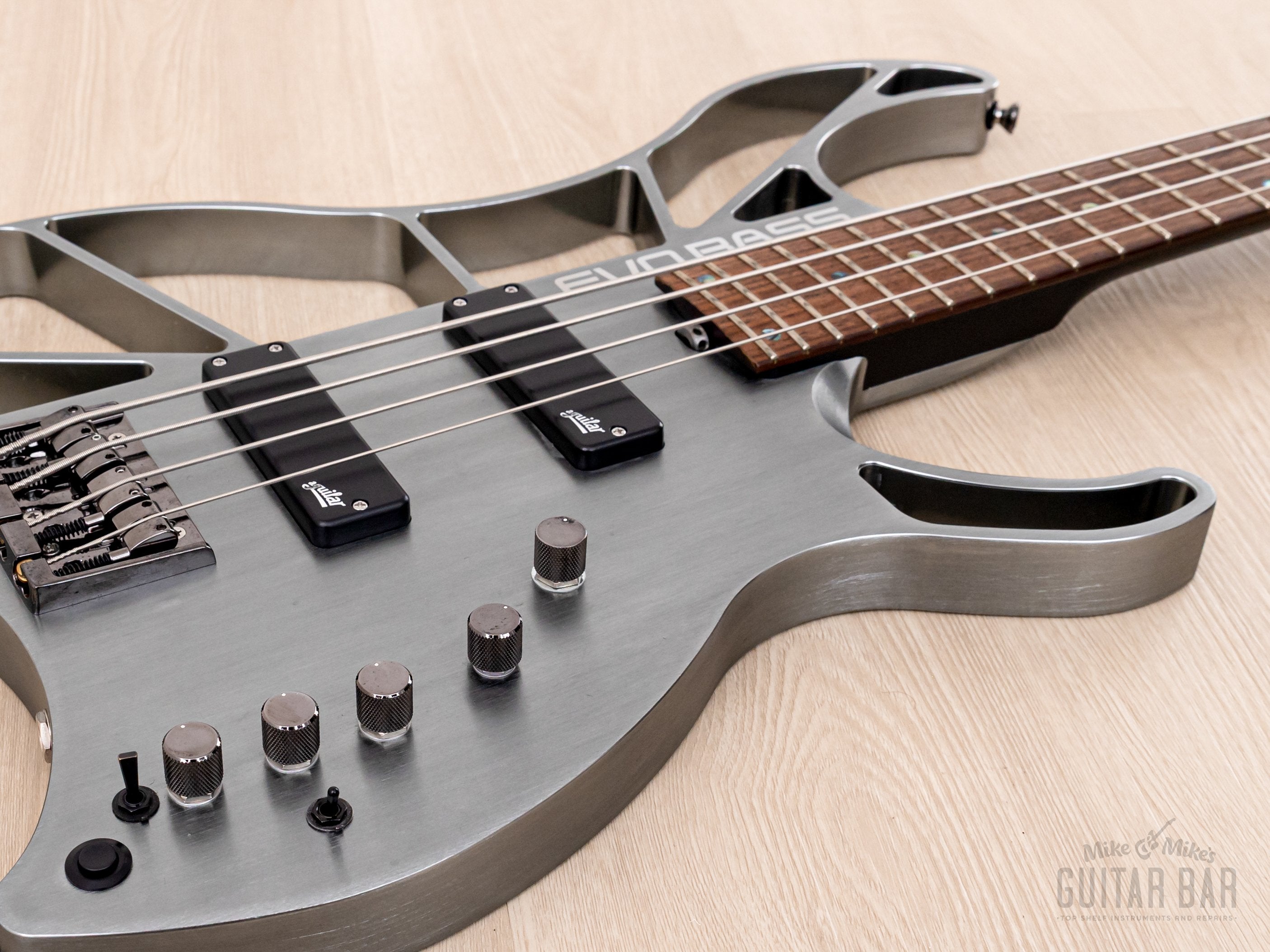 2021 EVO Bass B0101Z-4 Aluminum Body w/ Aguilar Pickups, OPB-3 Active Preamp, Flight Case & Tags