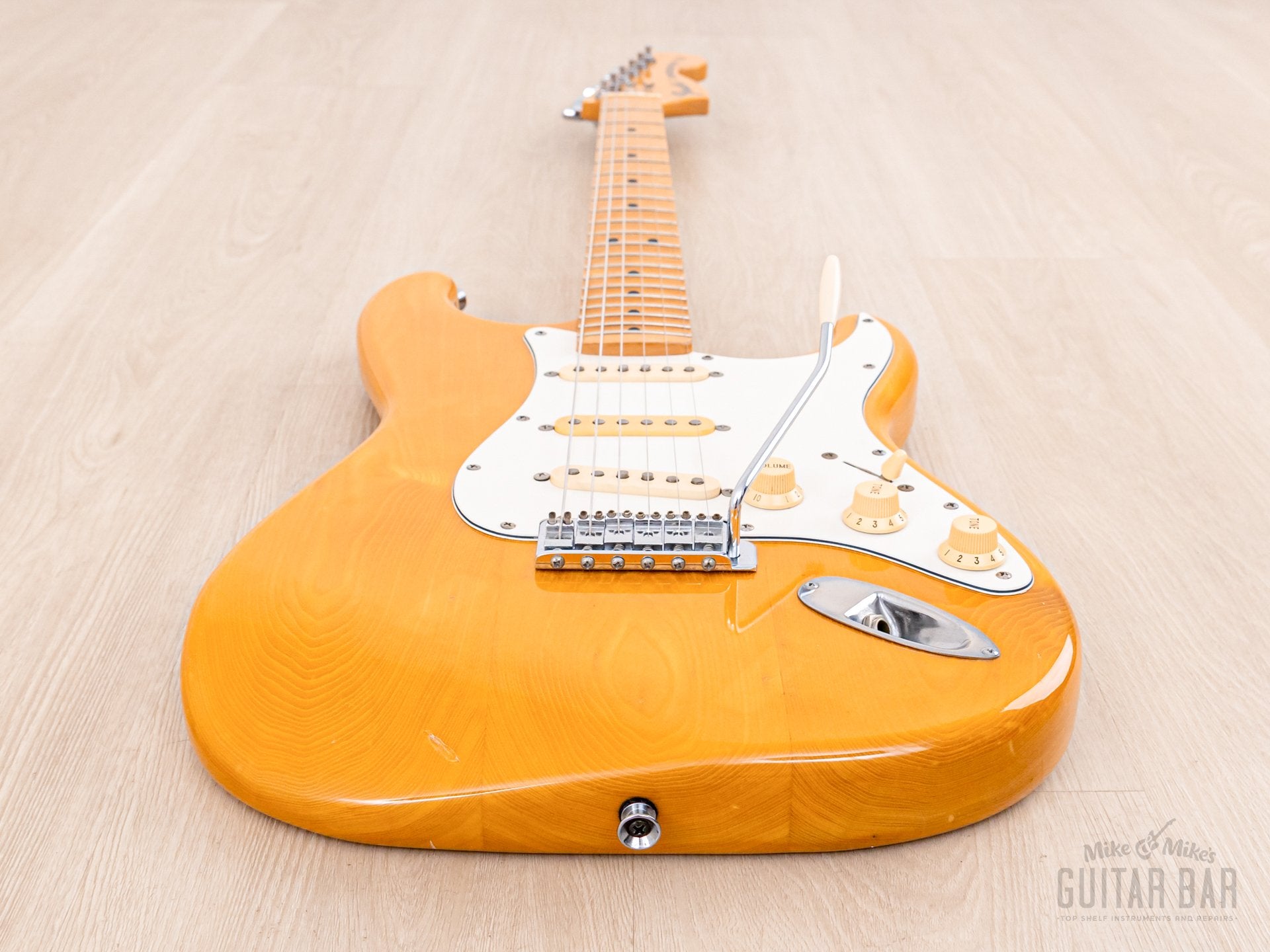 1988 Fender Stratocaster ST72-95DM Yngwie Malmsteen-Spec