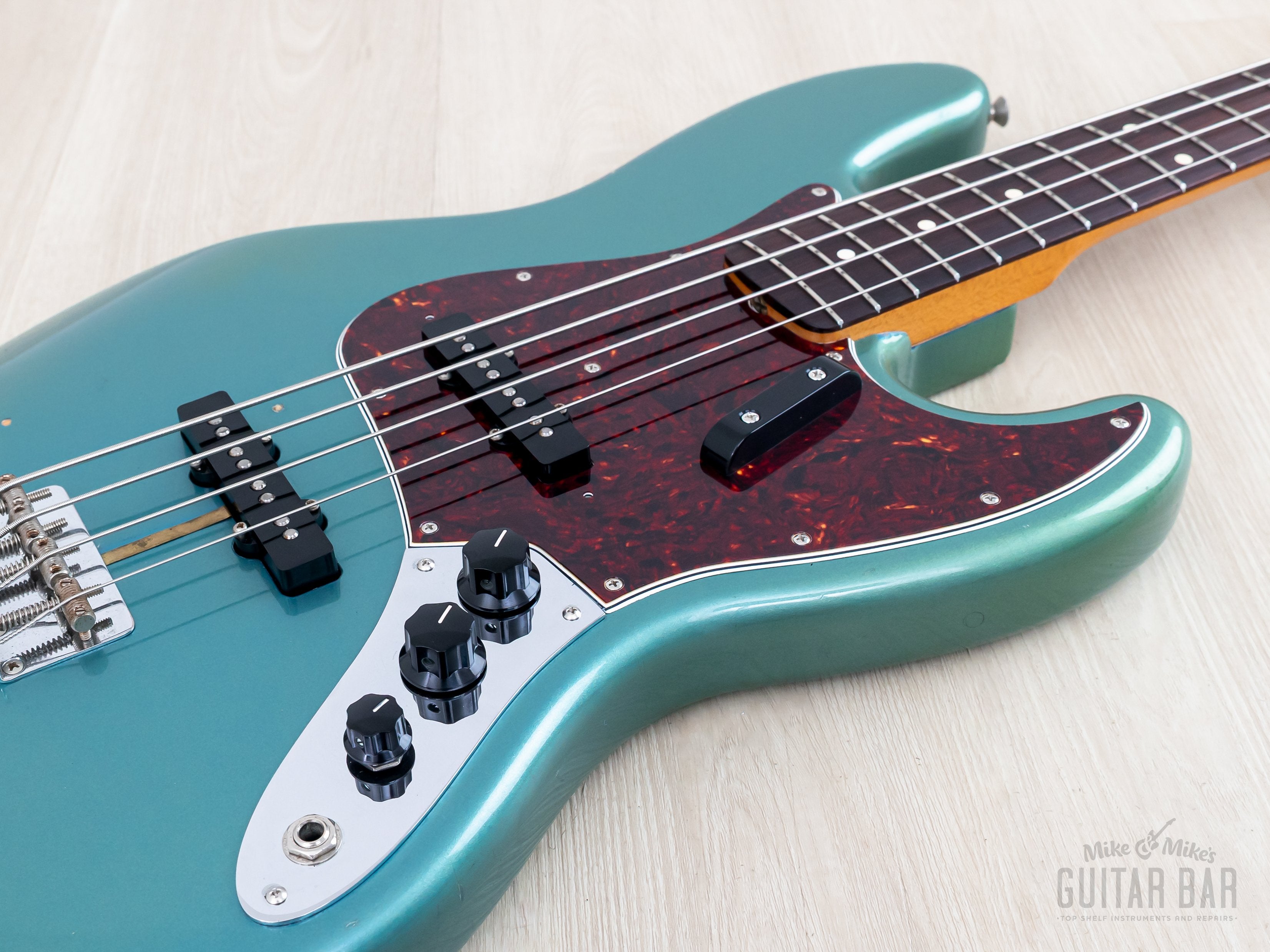 2000 Fender American Vintage '62 Jazz Bass Lake Placid Blue w/ Tweed C