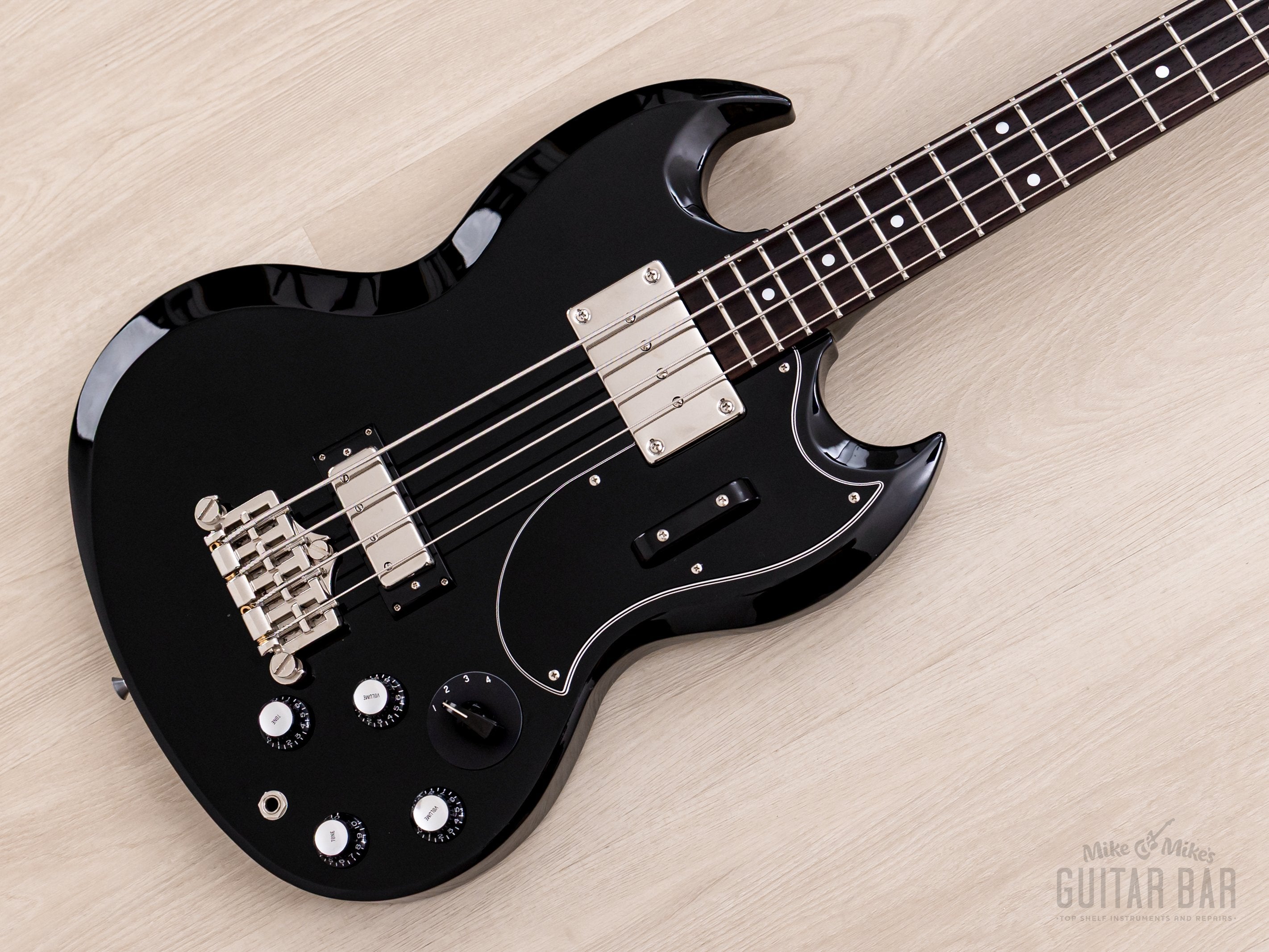 2002 Epiphone Elite EB-3 Short Scale Bass Ebony w/ Open Book Headstock, GIbson USA Pickups, Case & Hangtag, Japan