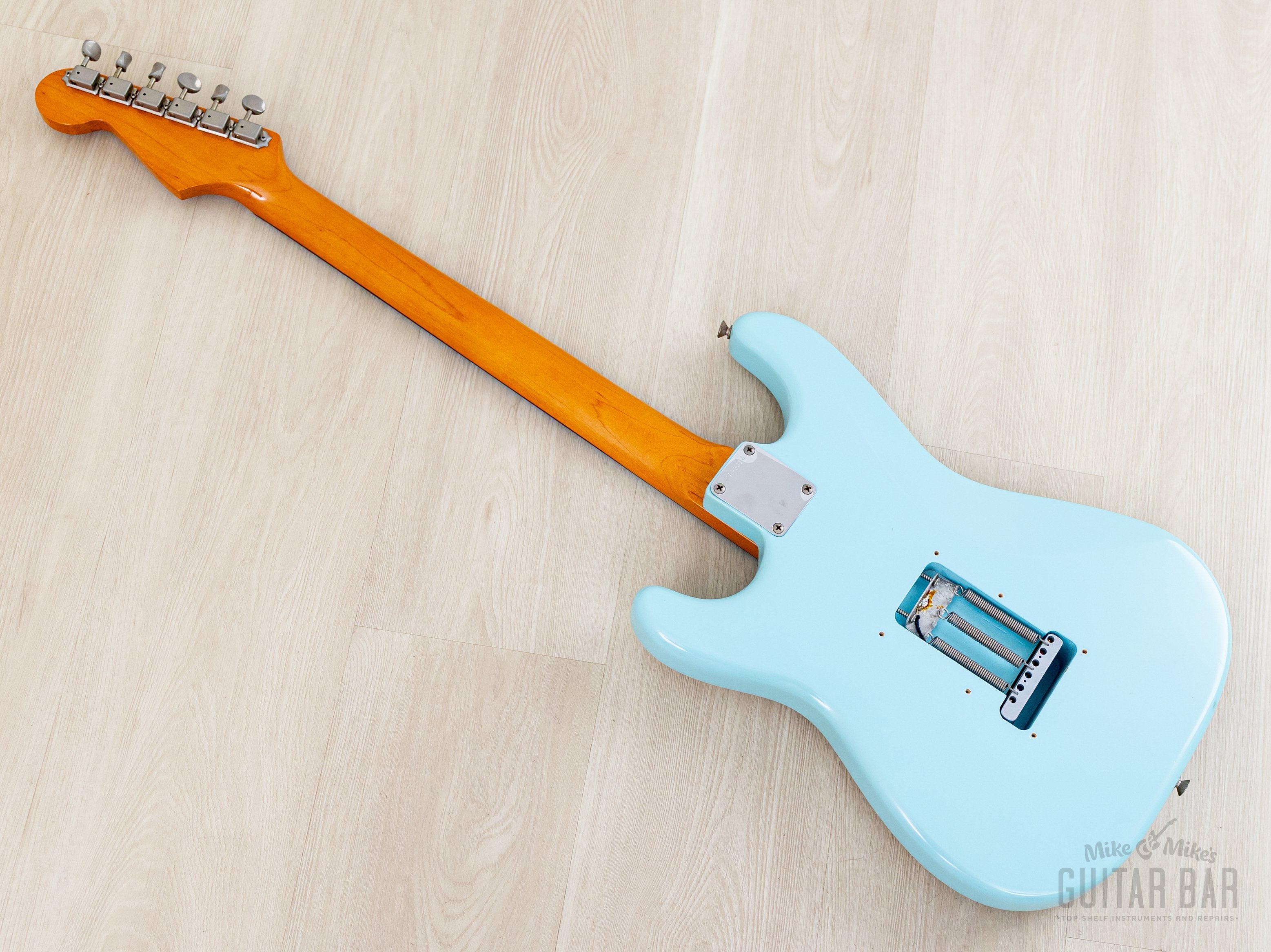 1998 Fender American Vintage '62 Stratocaster Satin Sonic Blue w/ Van