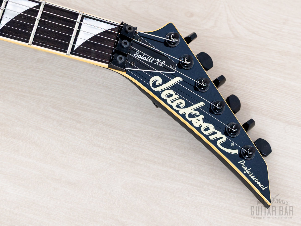 Jackson headstock front with logo