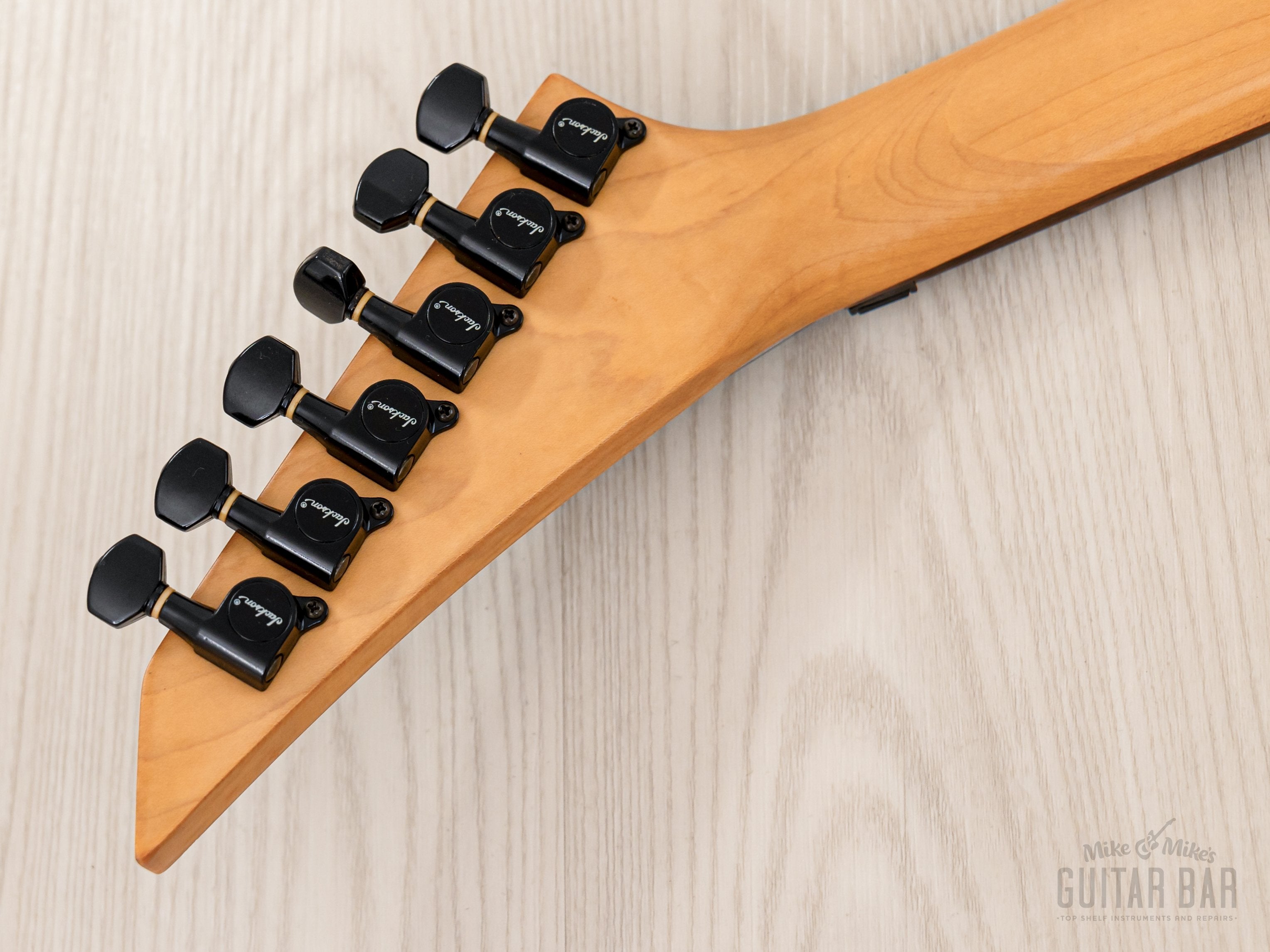 1989 Charvel Jackson DK-085-SSH Vintage Superstrat Black w/ Floyd Rose 1989 Charvel Jackson DK-085-SSH Vintage Superstrat Black w/ Floyd Rose