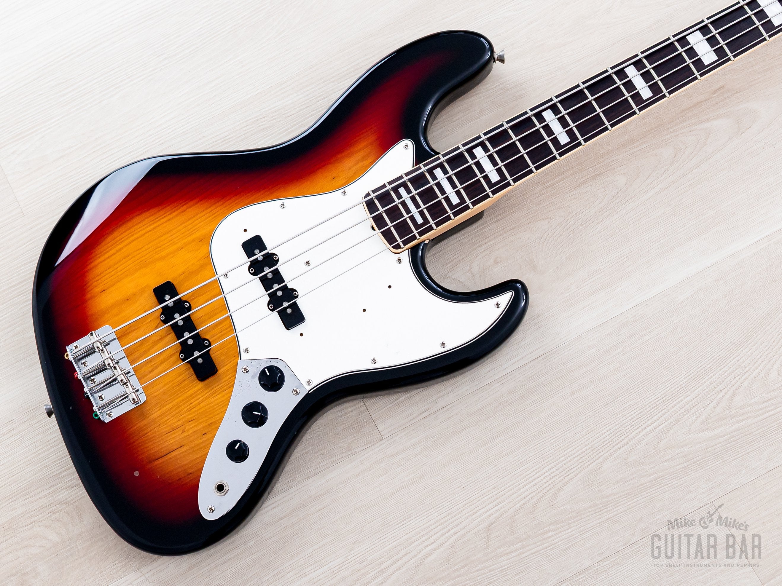 HAKUOO　fender JB75-90US 2000 Fender Jazz Bass '75 Vintage Reissue JB75-90US Sunburst Ash, Japa