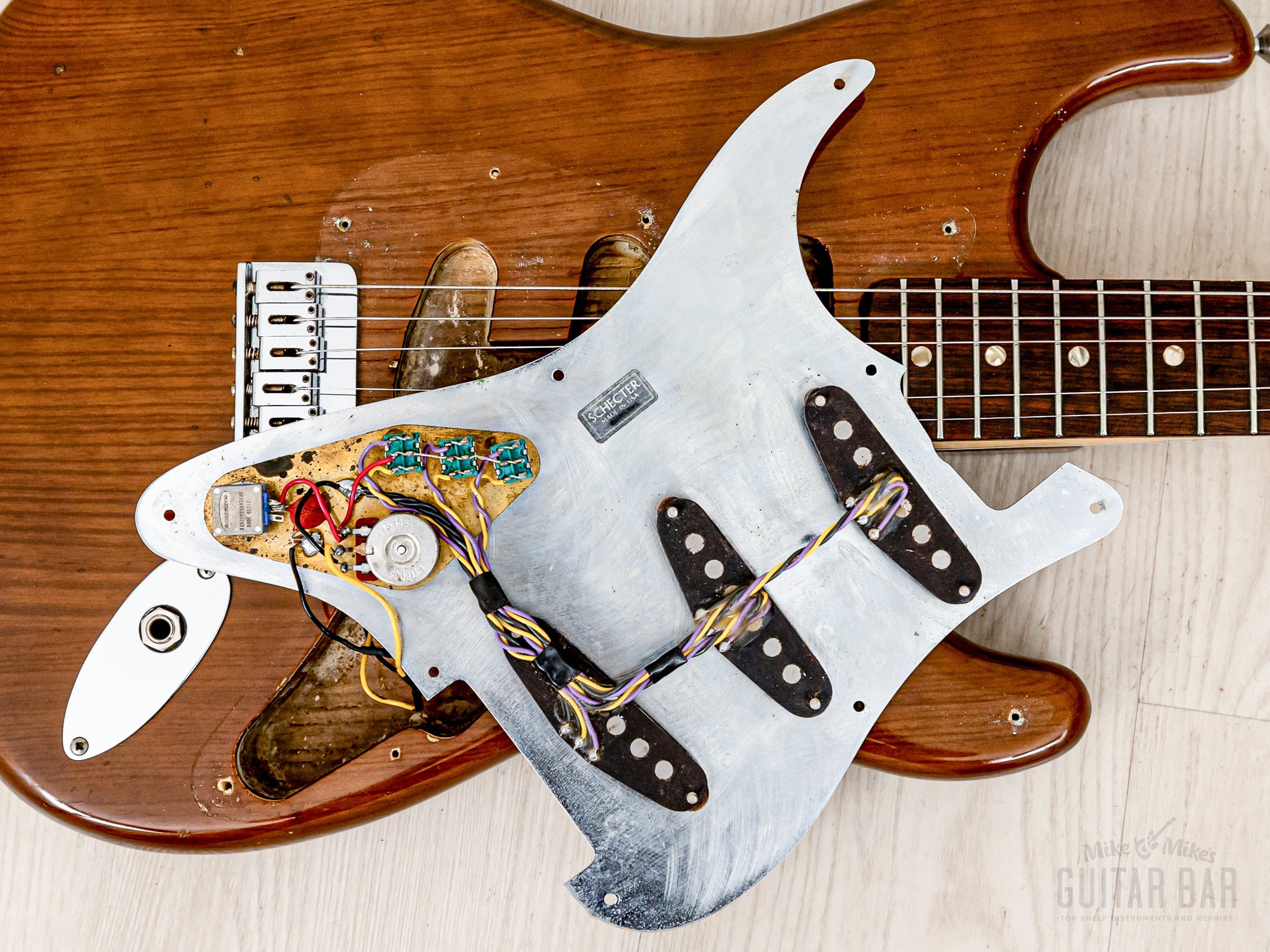 1980 Fender Stratocaster Hardtail Vintage Guitar Mocha, Schecter Dream Machine Mods w/ F500T Pickups, Case