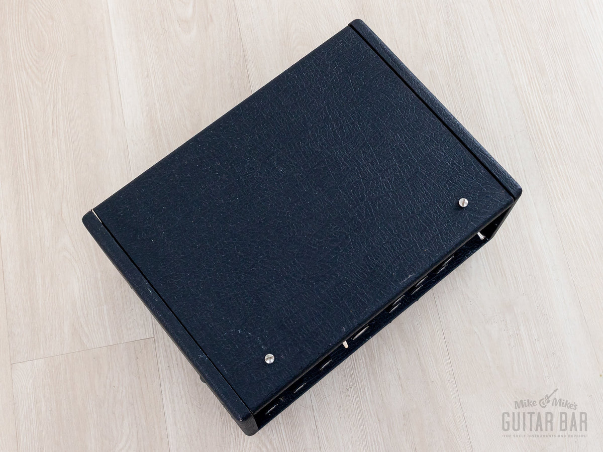 Roland RE-201 Space Echo bottom view