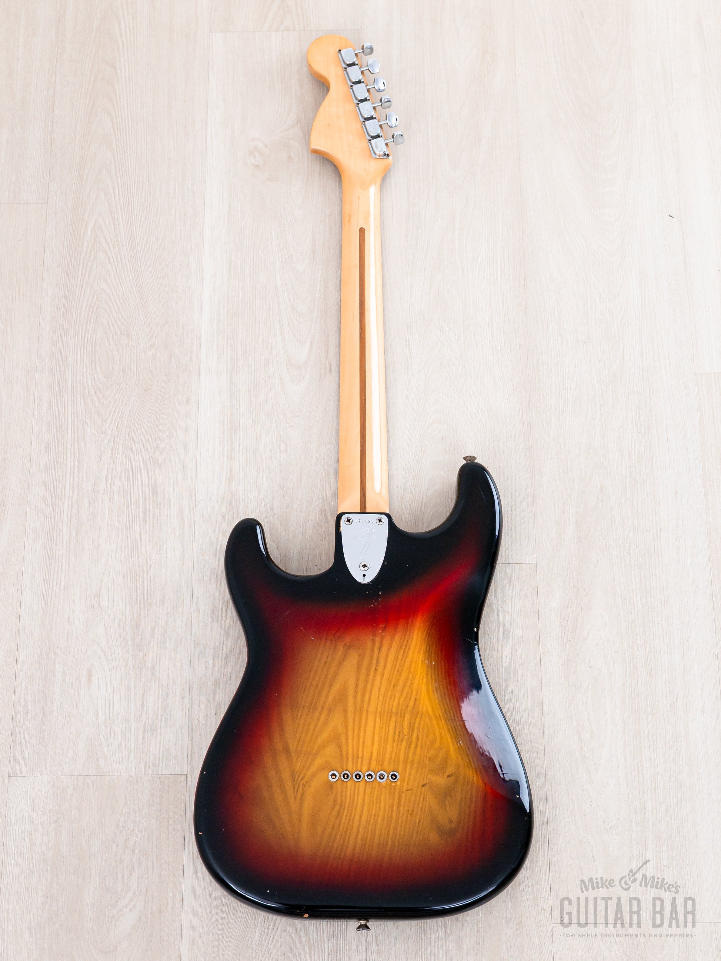 1976 Fender Stratocaster Hardtail Vintage Electric Guitar Sunburst w/