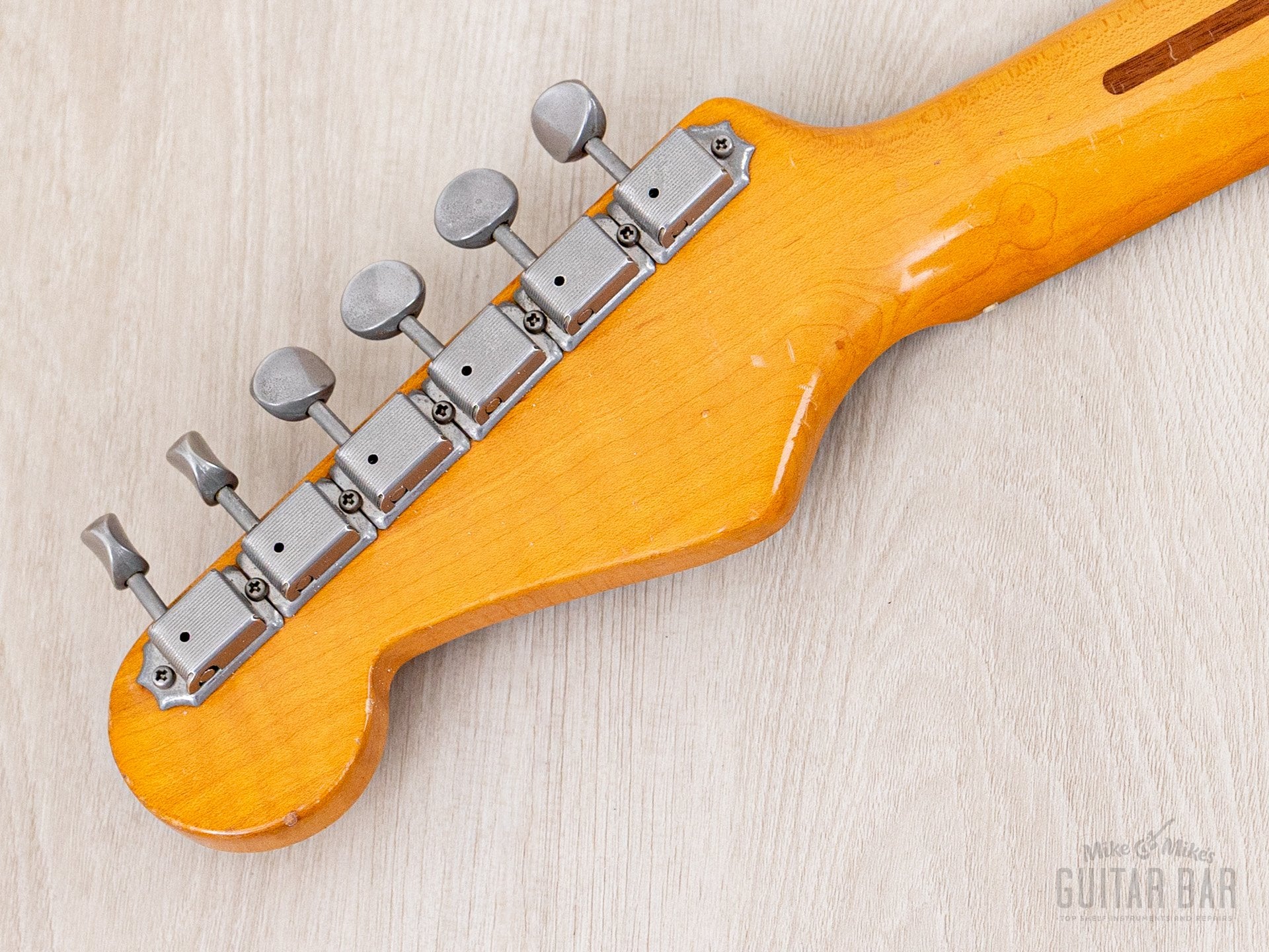 1989 Fender '54 Stratocaster ST54-900 Sunburst Lacquer w