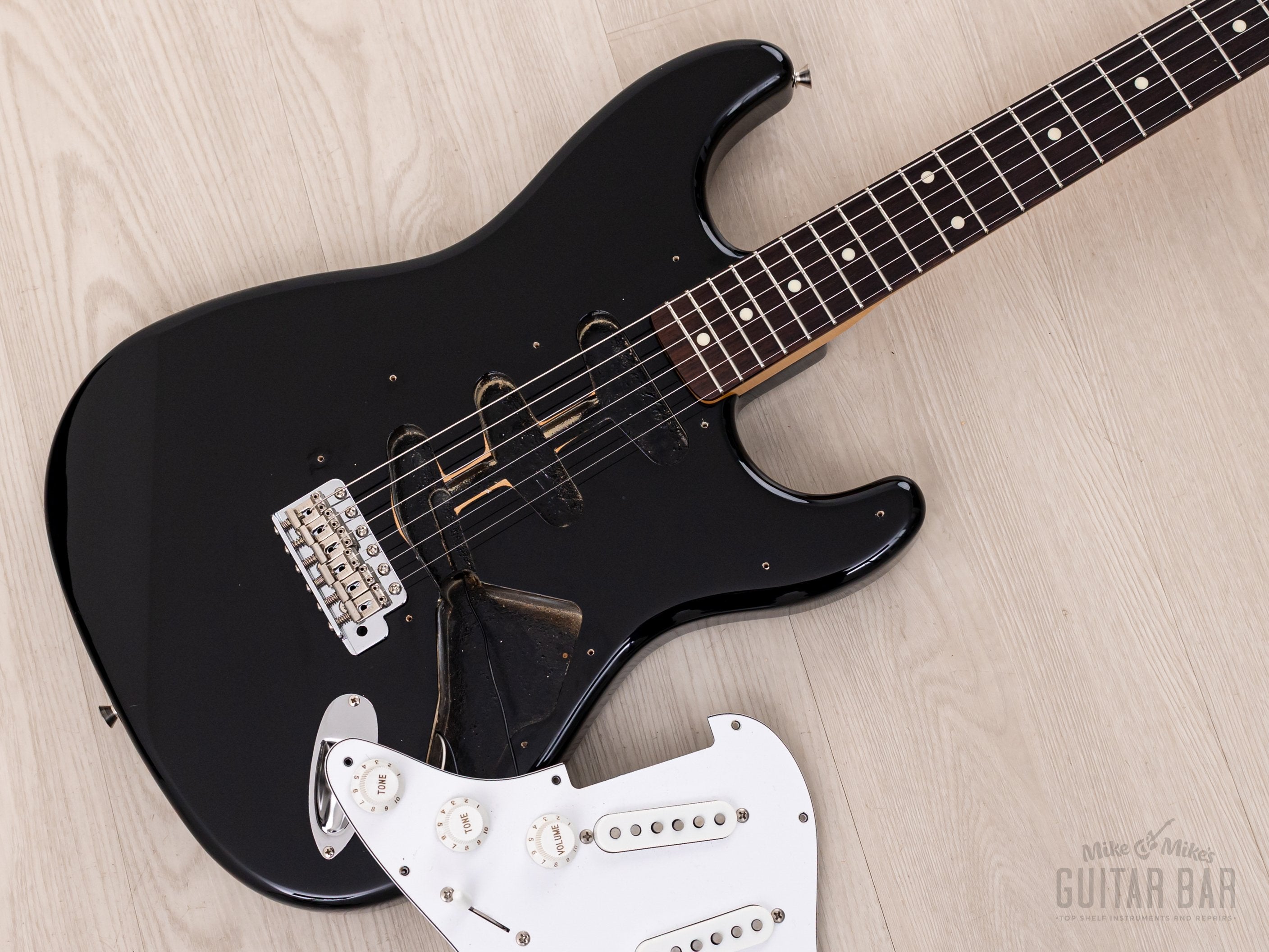 1991 Fender Stratocaster ‘62 Vintage Reissue ST62-650 Black, Near-Mint w/ American Vintage 57/62, Japan MIJ Fujigen
