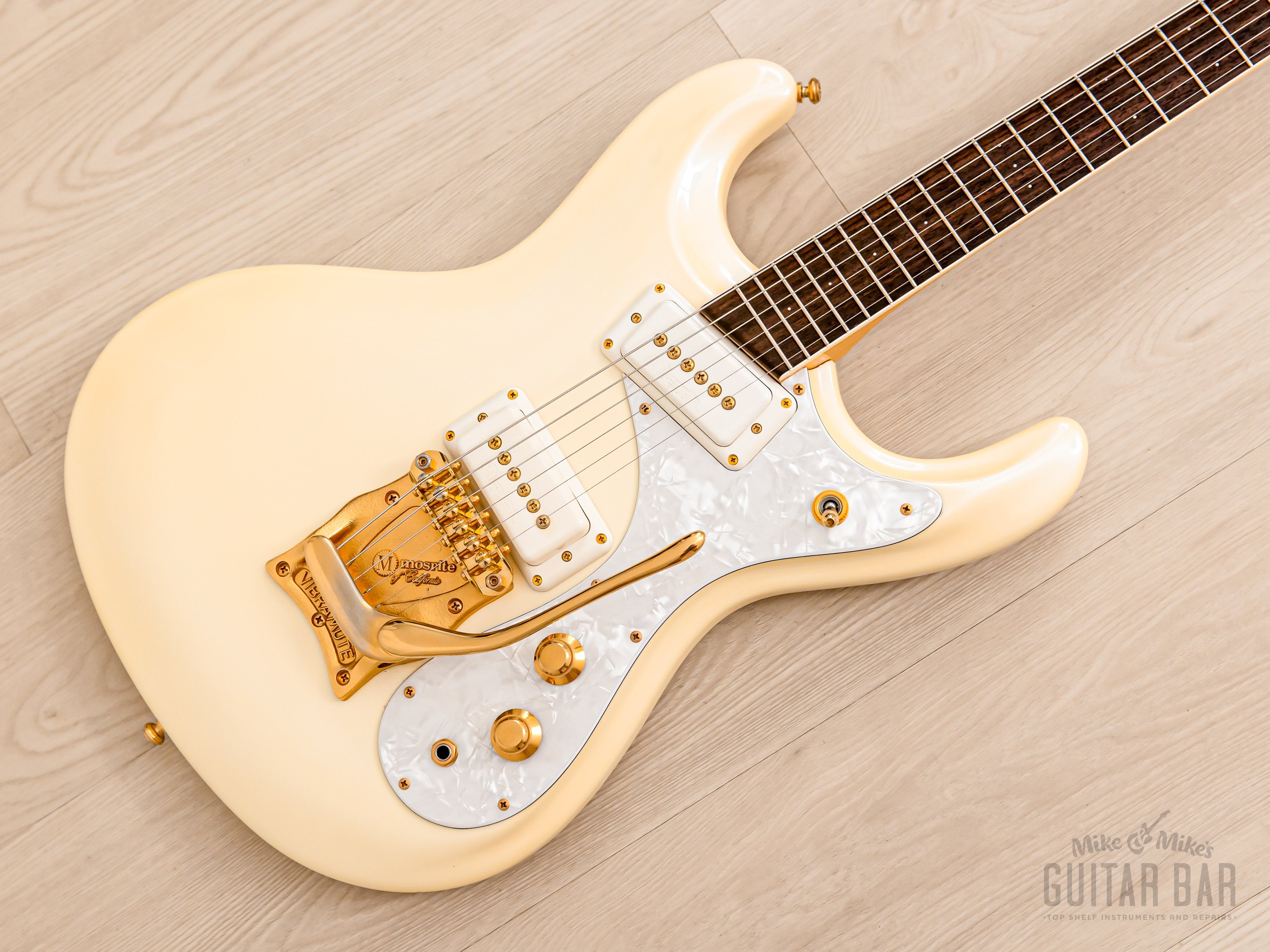 超美品 Mosrite ベンチャーズ Gold Parts Model 2000s Mosrite Ventures Model Super Custom '65 Pearl White w/ Gold Hard