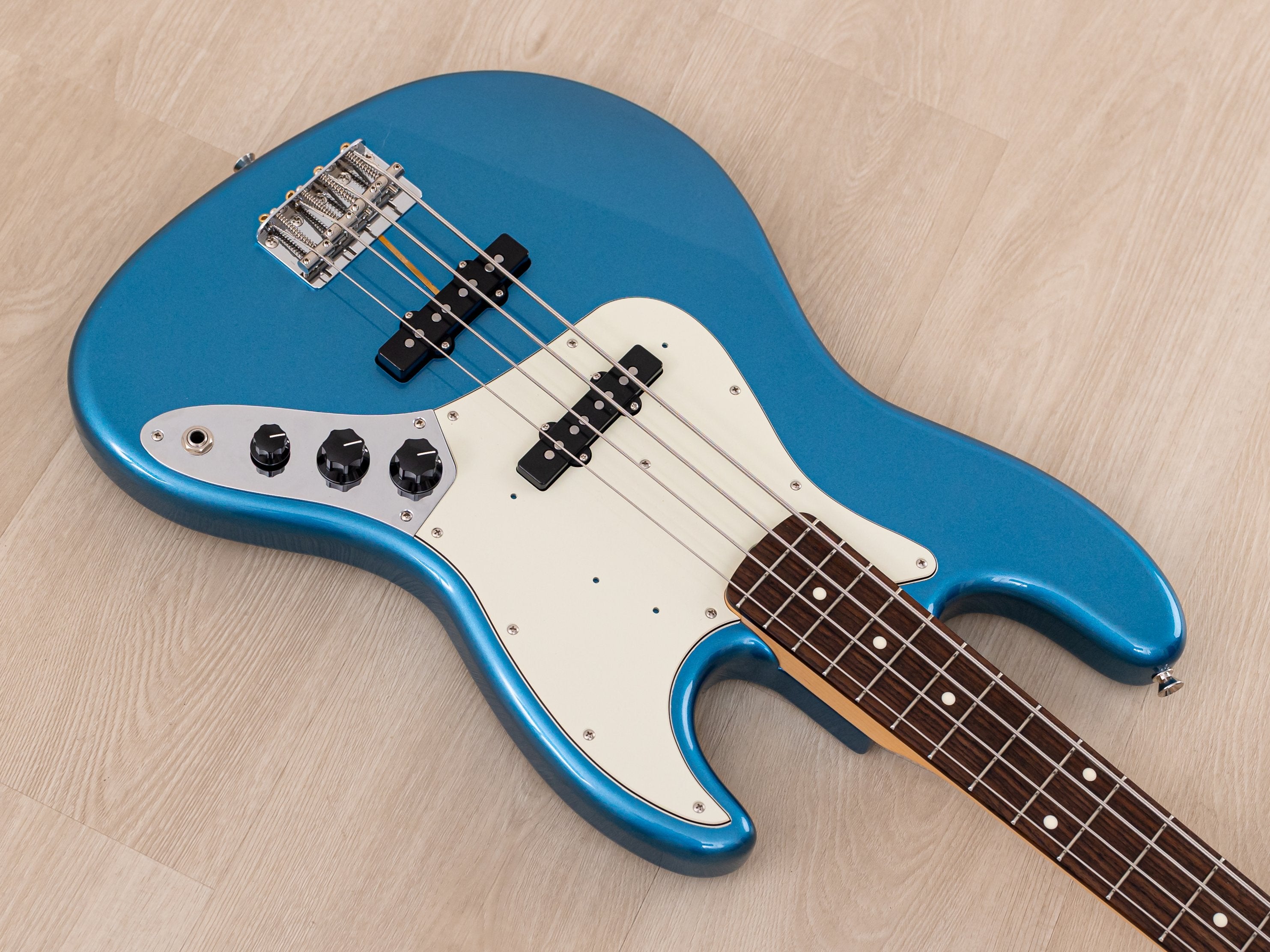 2020 Fender Traditional II '60s Jazz Bass Lake Placid Blue, Near-Mint