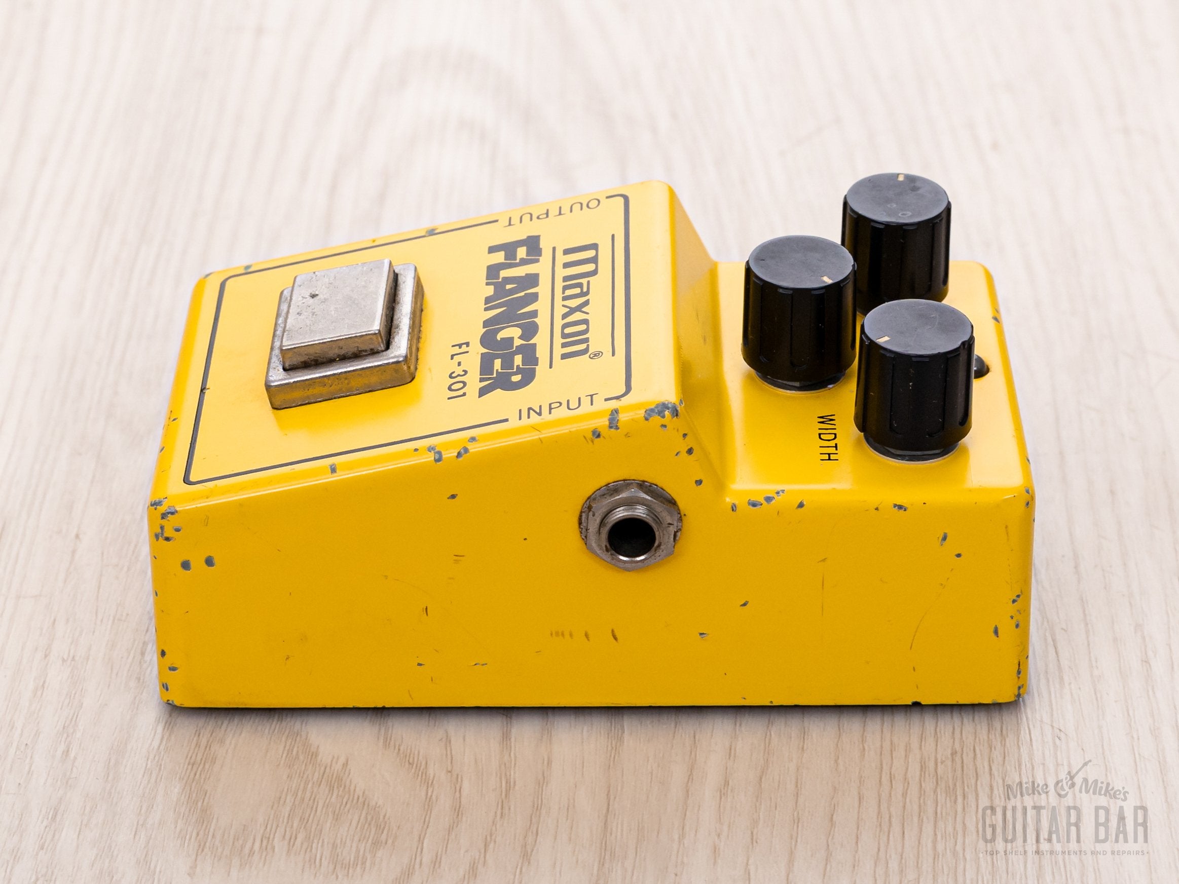 1980s Maxon FL-301 Flanger Vintage Analog Guitar Effects Pedal, Ibanez Japan w/ Box