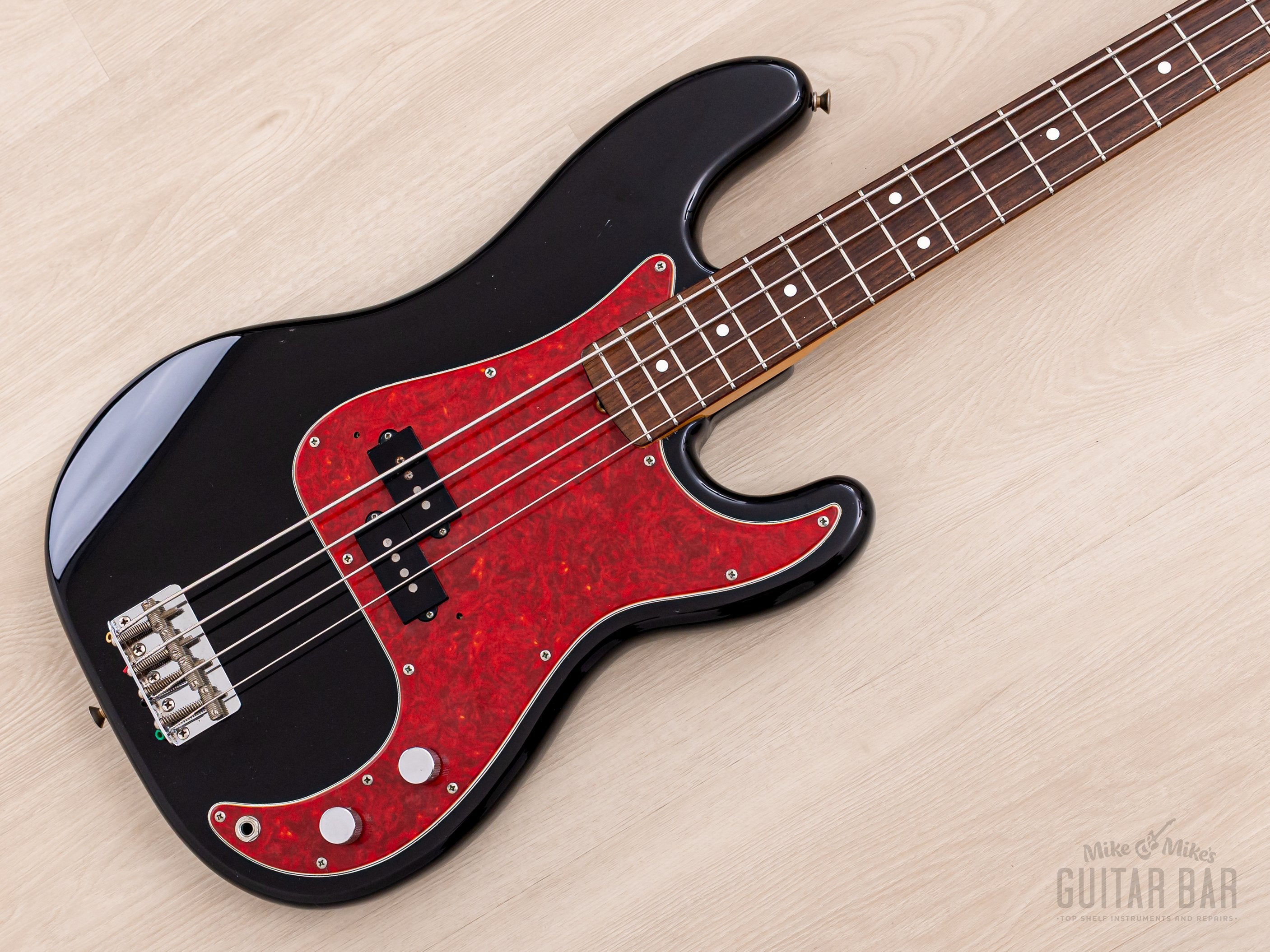 1983 Squier by Fender JV Precision Bass '62 Vintage Reissue SPB-50 Black w/ Case, Japan MIJ Fujigen
