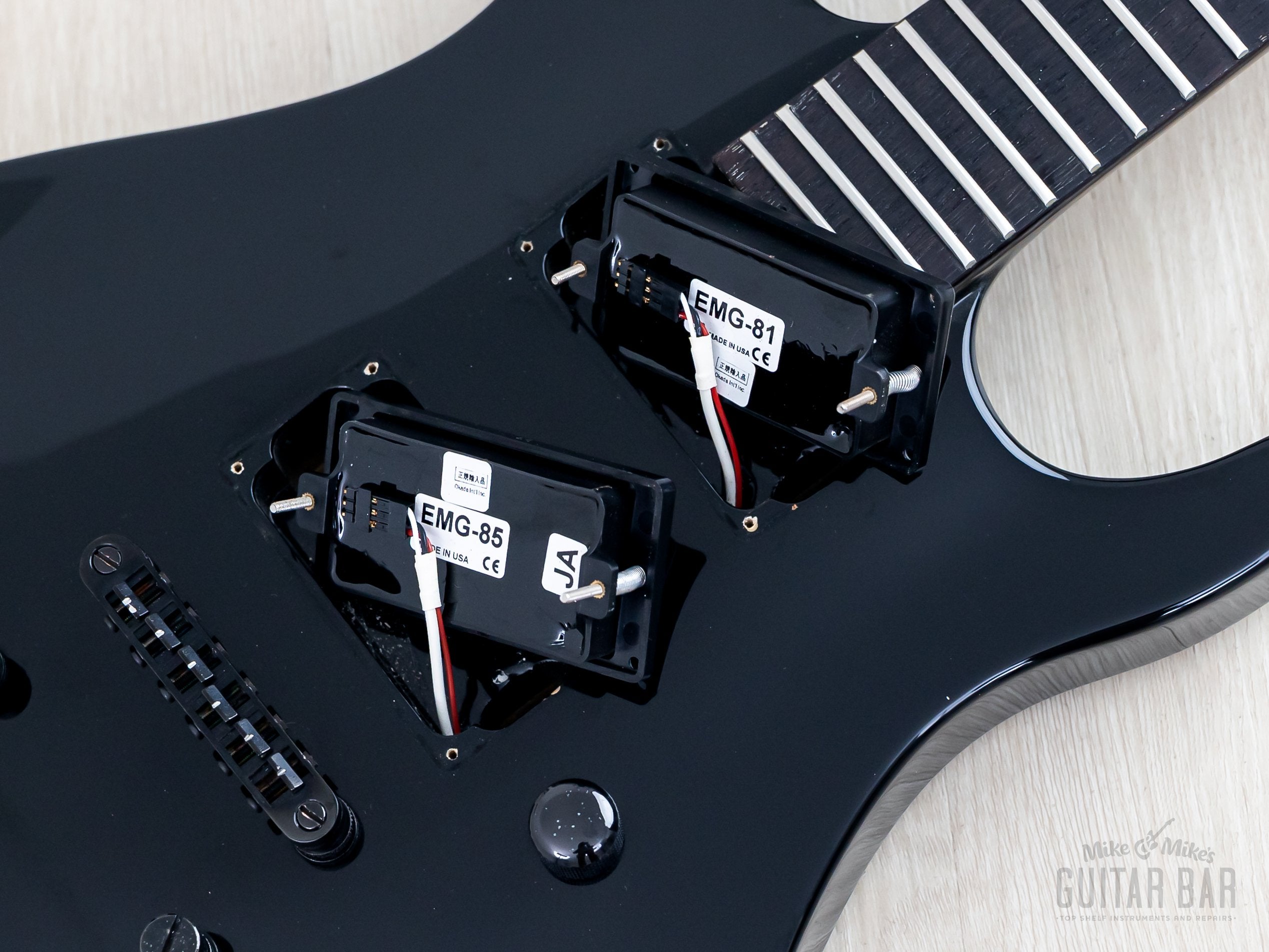 【愛品館八千代店】JACKSON STARS　SOLOIST　JASL-100　2000年 2001 Jackson Stars Soloist Archtop NASL-75S Black, Neck Through w EMG