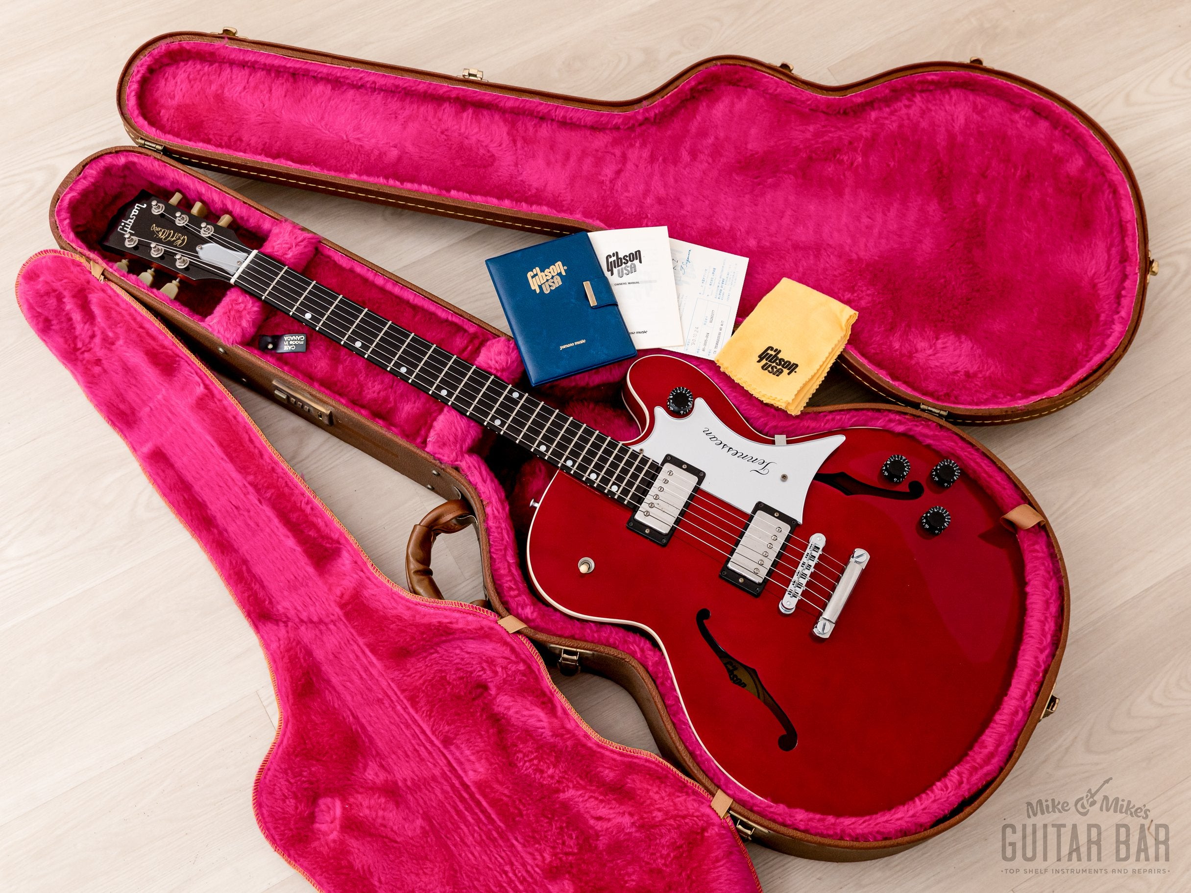 1990 Gibson Chet Atkins Tennessean Semi-Hollow Guitar Wine Red Near-Mint w/ Case & Tags, Yamano