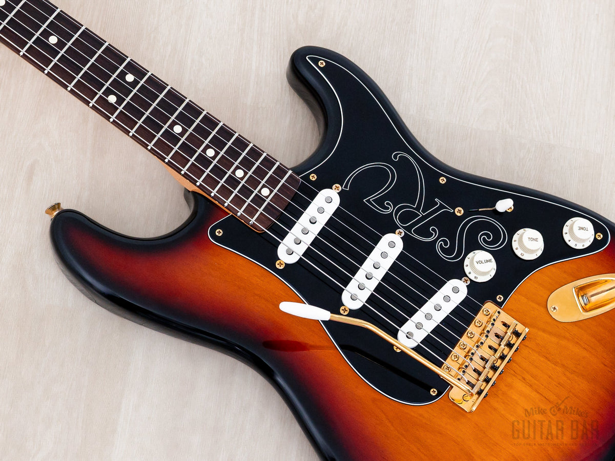Low angled front view of body and pau ferro fingerboard