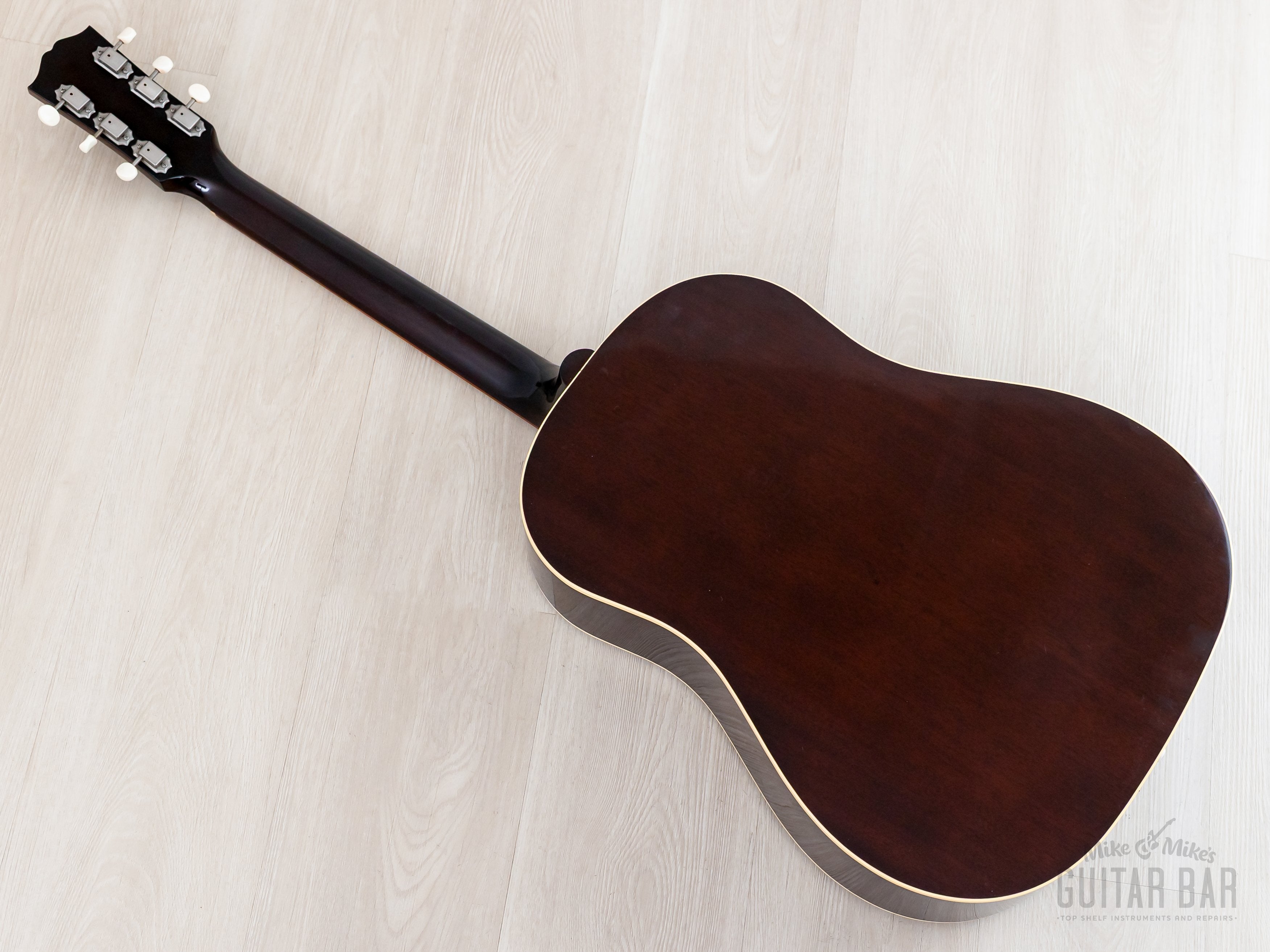 2015 Gibson Custom Shop J-45 Vintage Banner Logo Dreadnought Acoustic