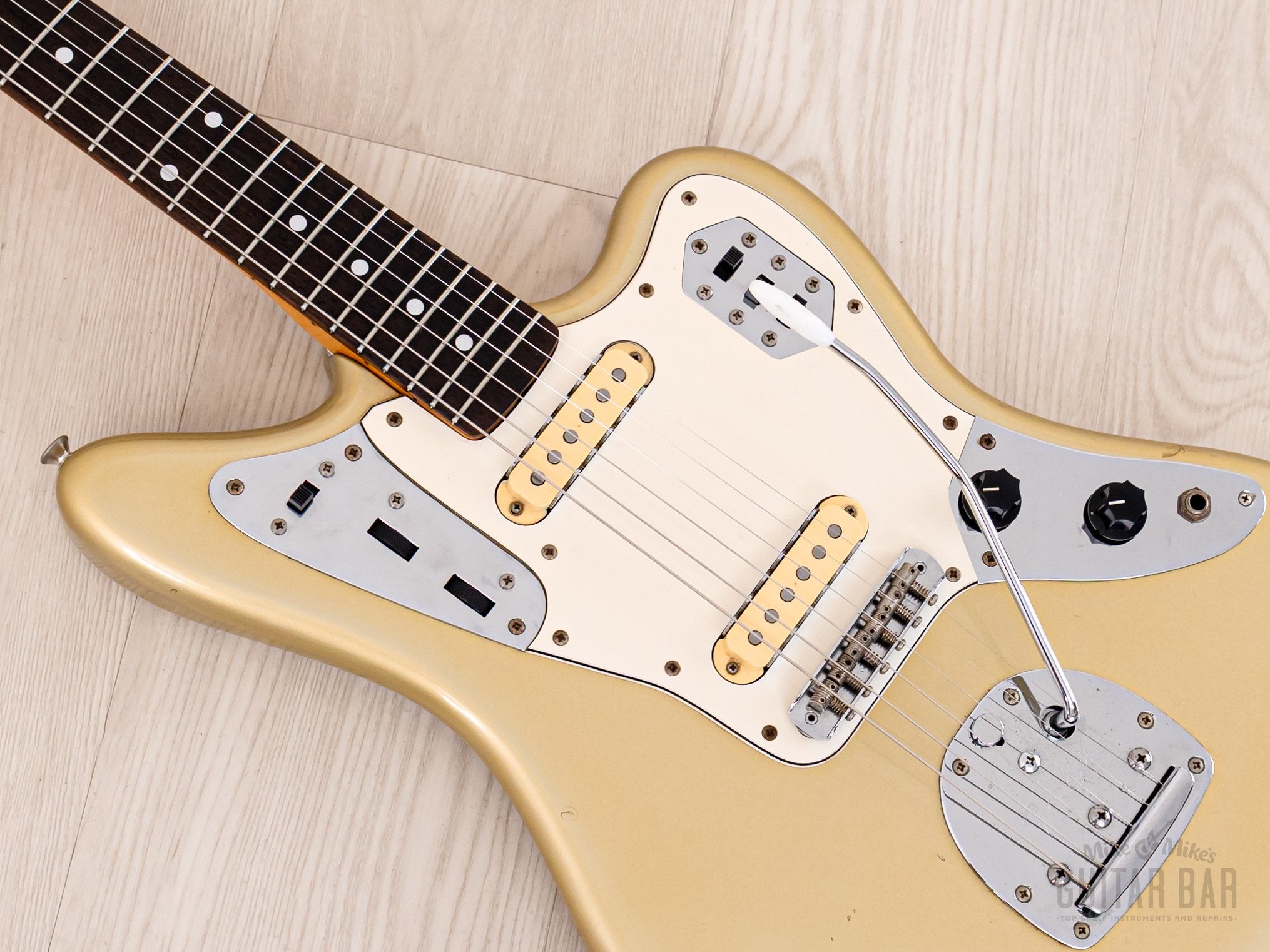1993 Fender Order Made Jaguar '62 Vintage Reissue JG66 Shoreline Gold + Headstock w/ Case, Japan MIJ Fujigen