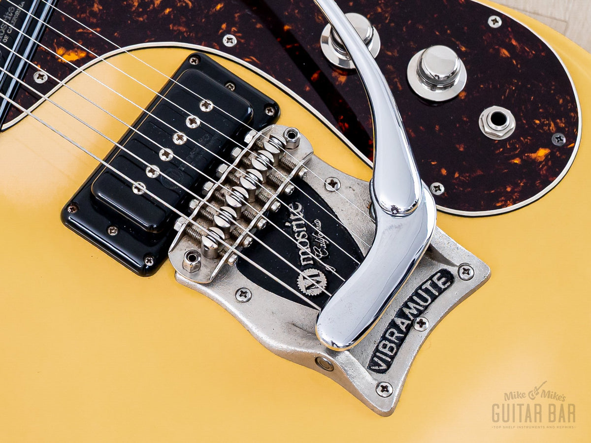 Mosrite '65 PW #60 bridge and sandcast Vibramute vibrato close-up