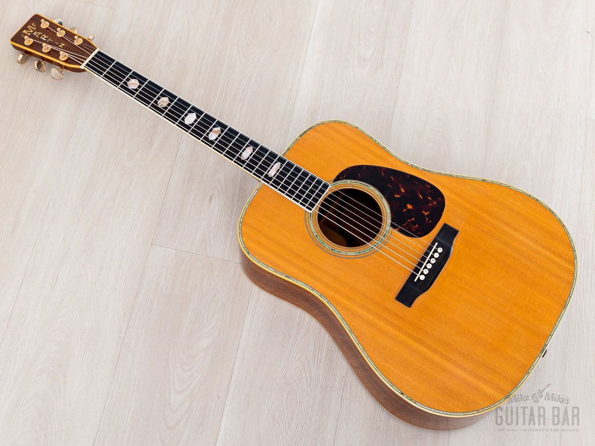 1971 Martin D-41 - body angle with neck