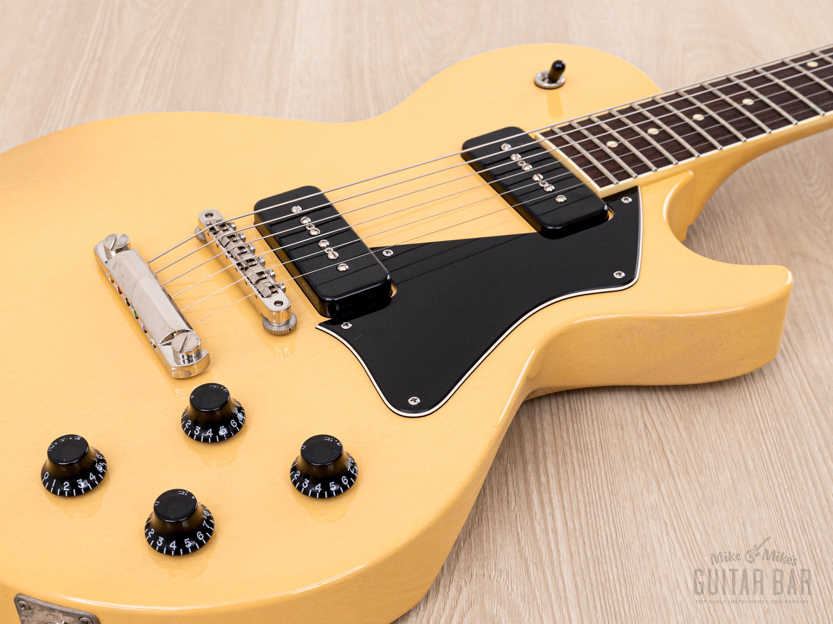 2017 Collings 290 Single Cut TV Yellow w/ Lollar P-90s, Case & Tags
