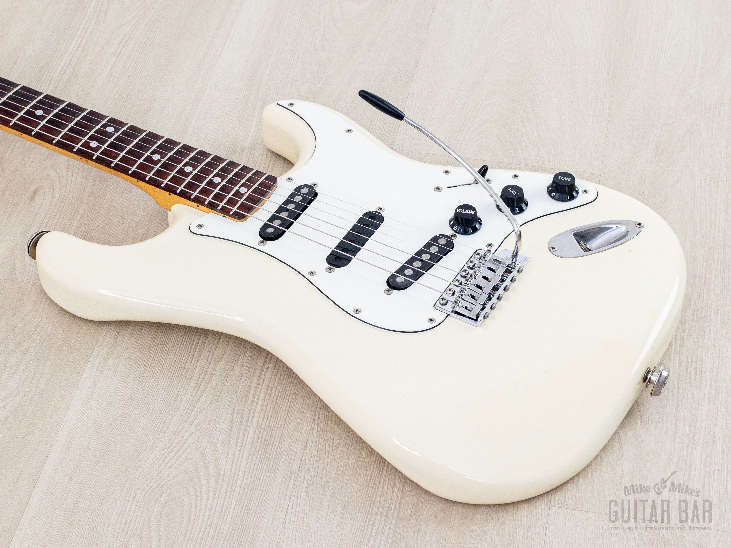 1994 Fender Ritchie Blackmore Stratocaster ST72-145RB Olympic White, N