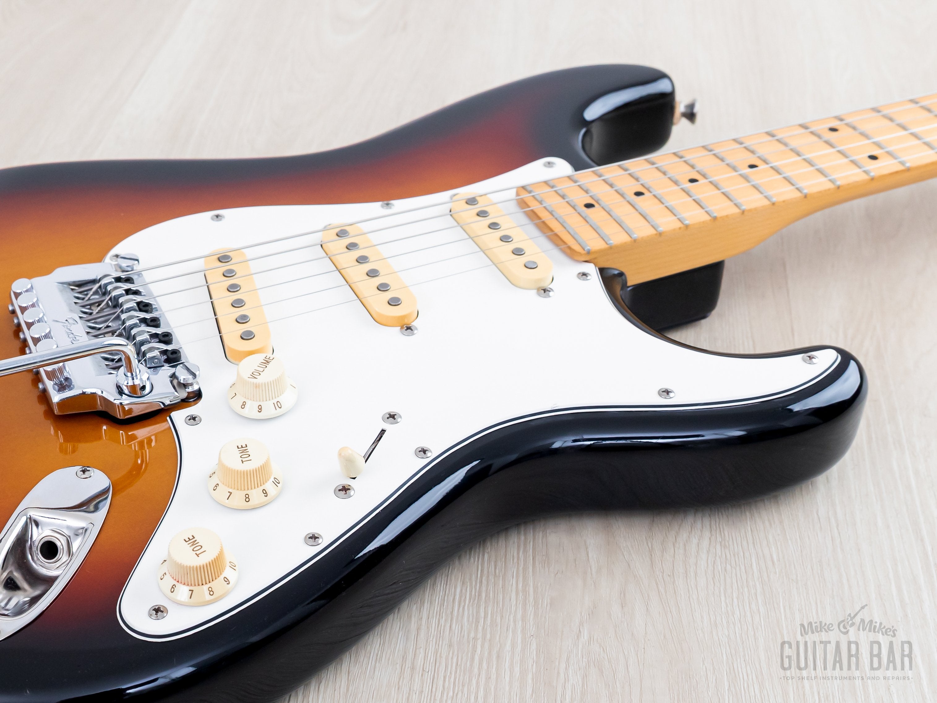 1985 Fender Boxer Series Stratocaster ST557 Sunburst w/ Blade Shooter,
