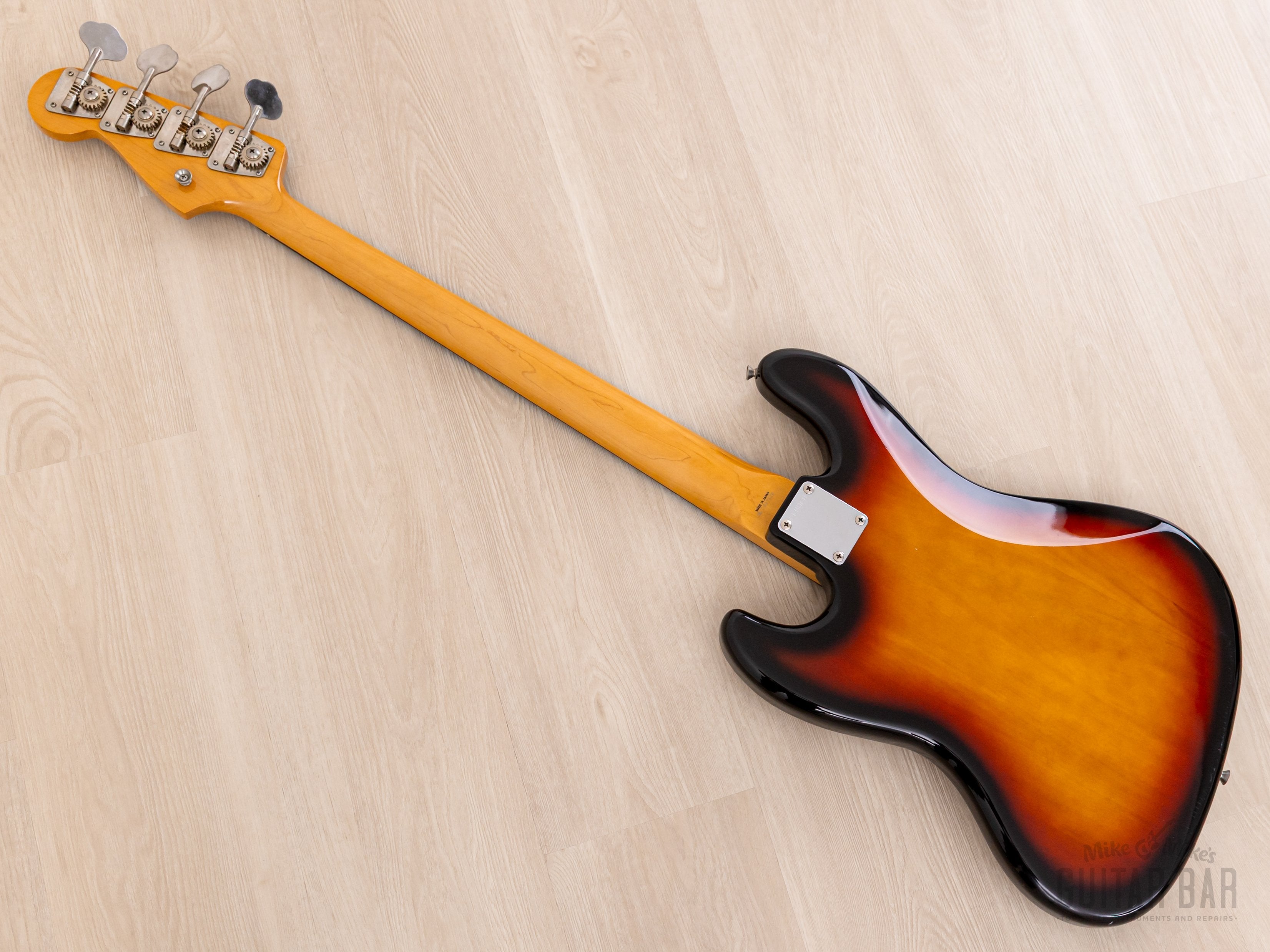 1990 Fender Jazz Bass Fretless ‘62 Vintage Reissue JB62-60FL Sunburst, Near-Mint, Japan MIJ Fujigen