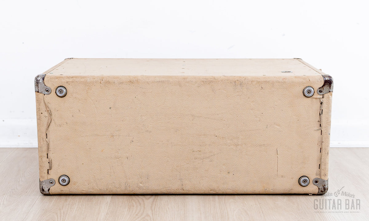 Fender Tremolux 2x10 cabinet bottom
