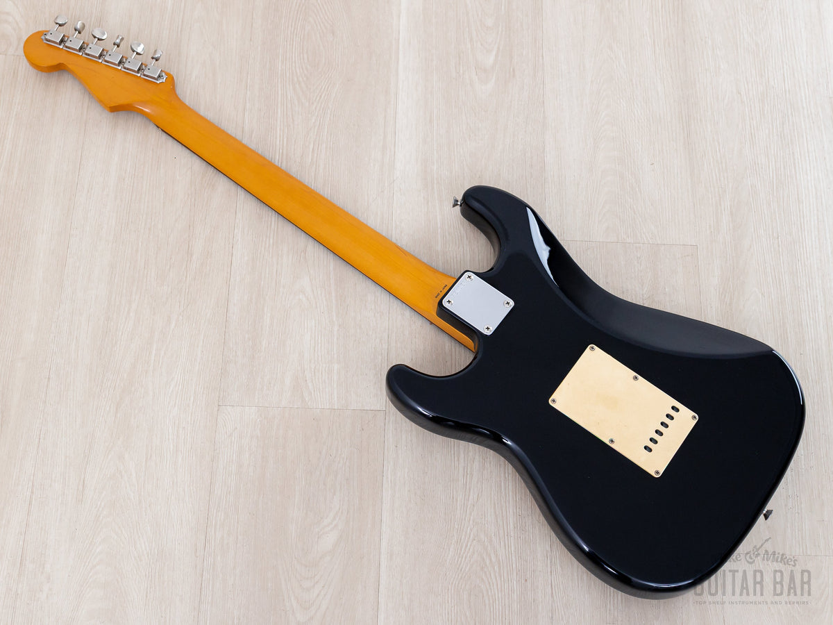 Back of the Stratocaster with maple neck