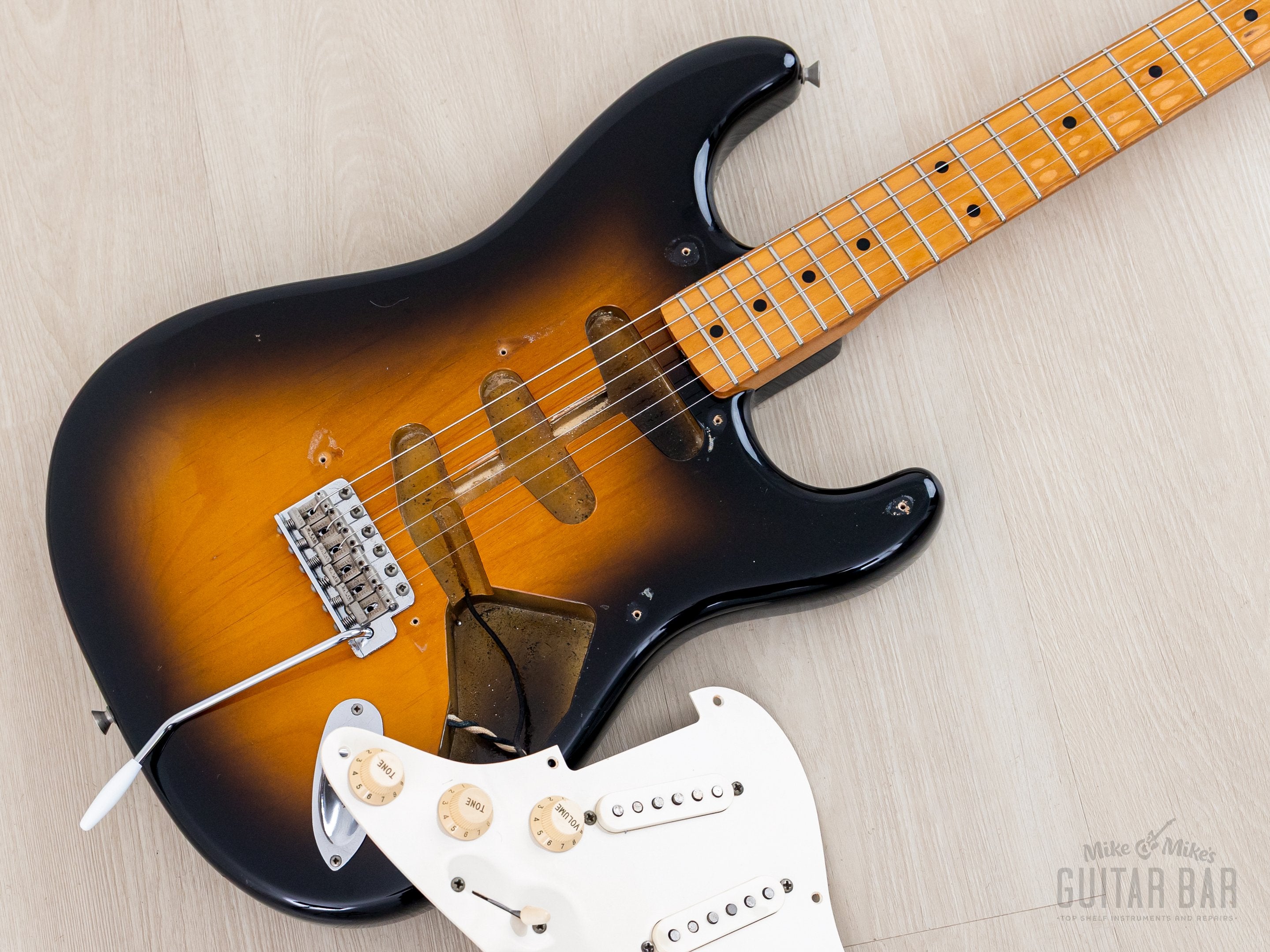 1989 Fender ExTrad Stratocaster '57 Vintage Reissue ST57-140 Sunburst